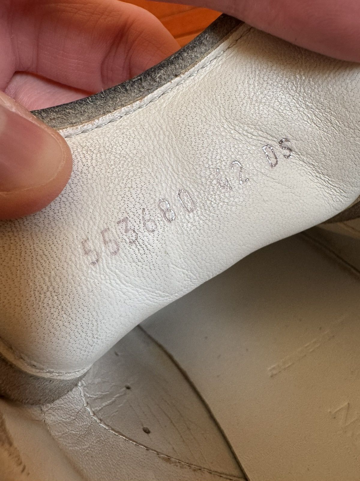 Alexander McQueen Alexander McQueen Oversize White Red Heel Suede Size US 9 / EU 42 - 15 Thumbnail