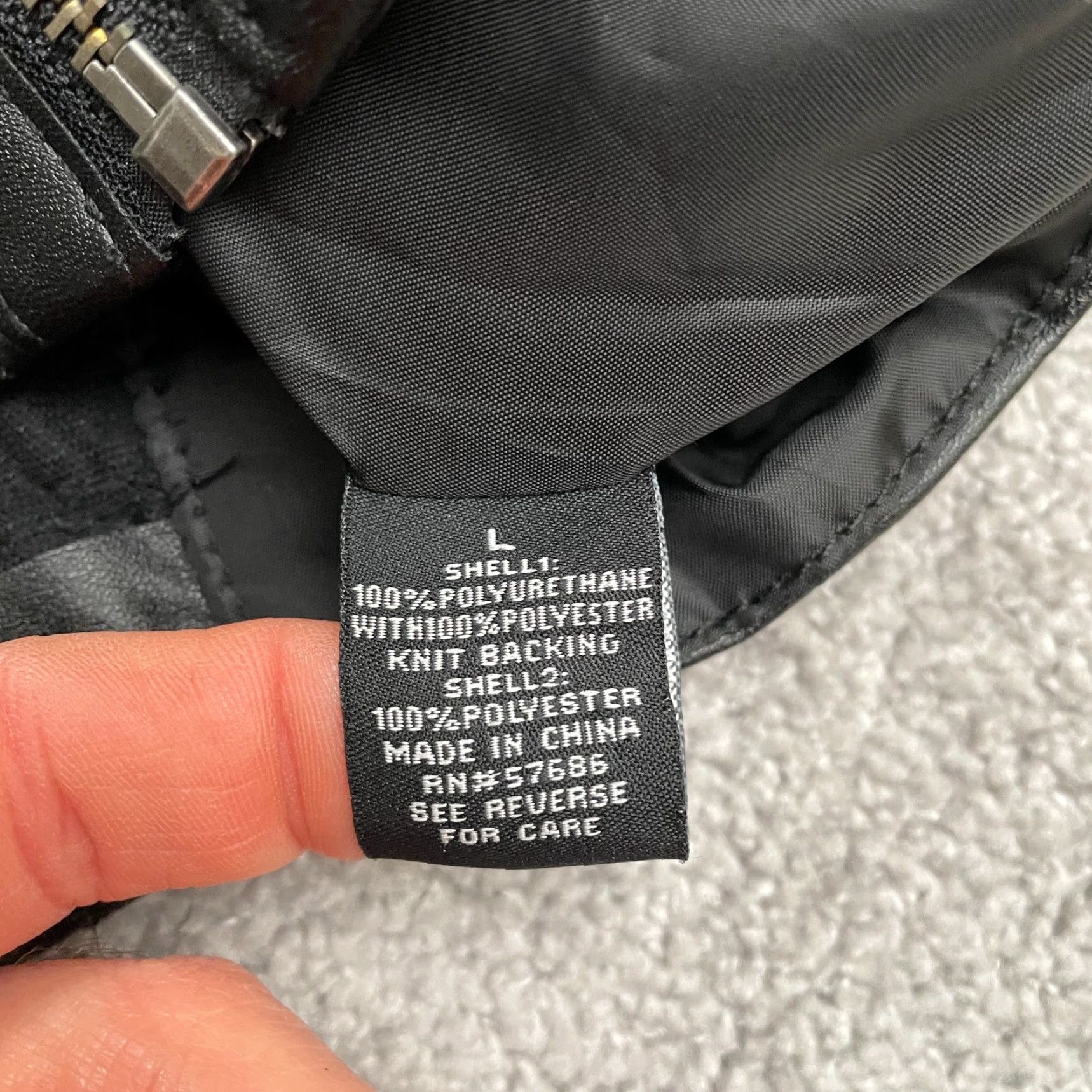 New Look New Look Cropped Jacket - Black - Juniors Large - Full Zip - Casual Outdoor - Leather Look - Logo Accent - Long Sleeve - Solid - JACKET Women Size L / US 10 / IT 46 - 7 Thumbnail