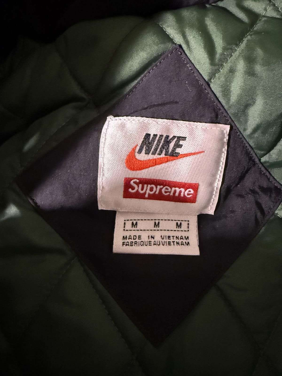 Nike Nike Men’s Supreme Sport Hooded Green Jacket Size US M / EU 48-50 / 2 - 3 Thumbnail