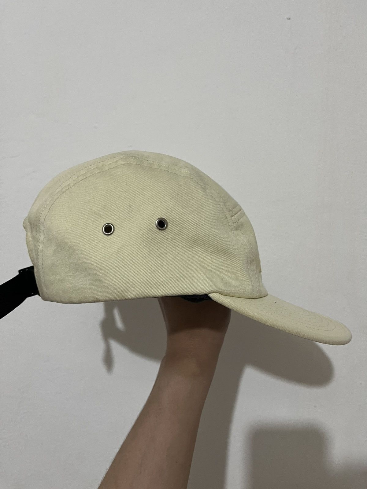 Supreme Supreme Yellow logo cap Jet Cap 5 panel Size ONE SIZE - 5 Thumbnail