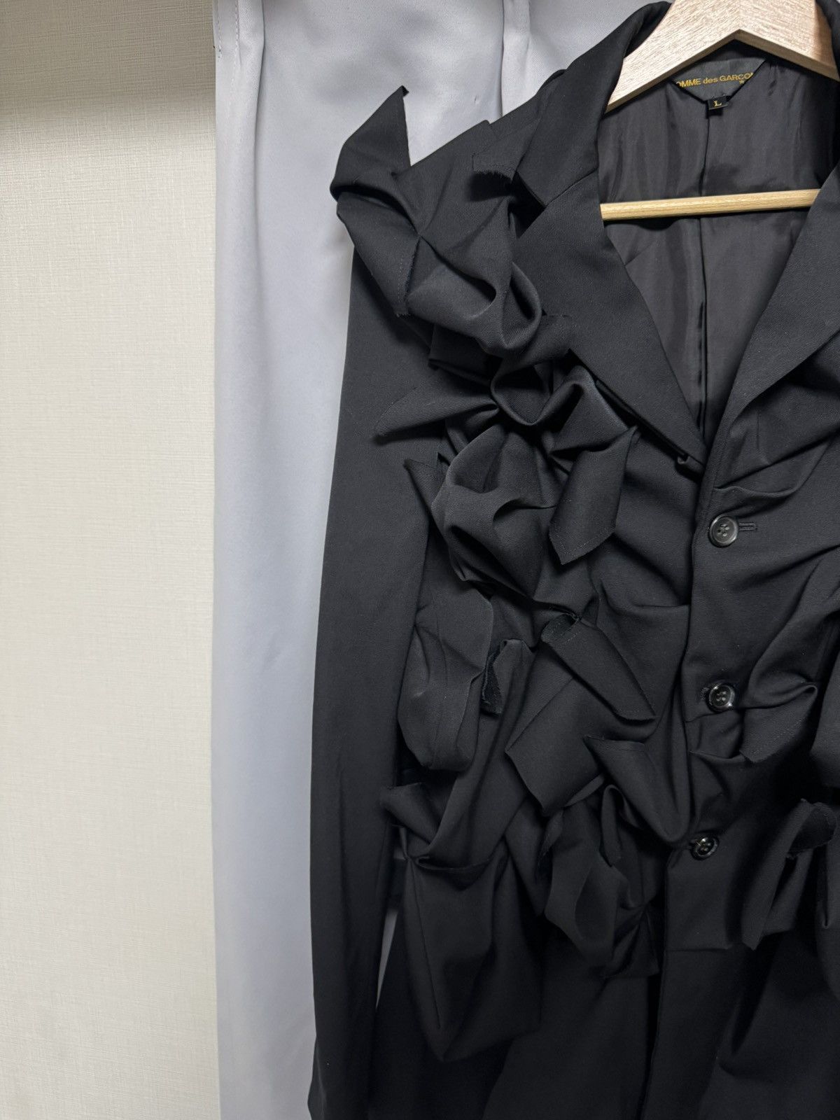 Comme des Garcons Comme des Garçons AW25 Sculptural Volume Jacket Size US M / EU 48-50 / 2 - 8 Thumbnail