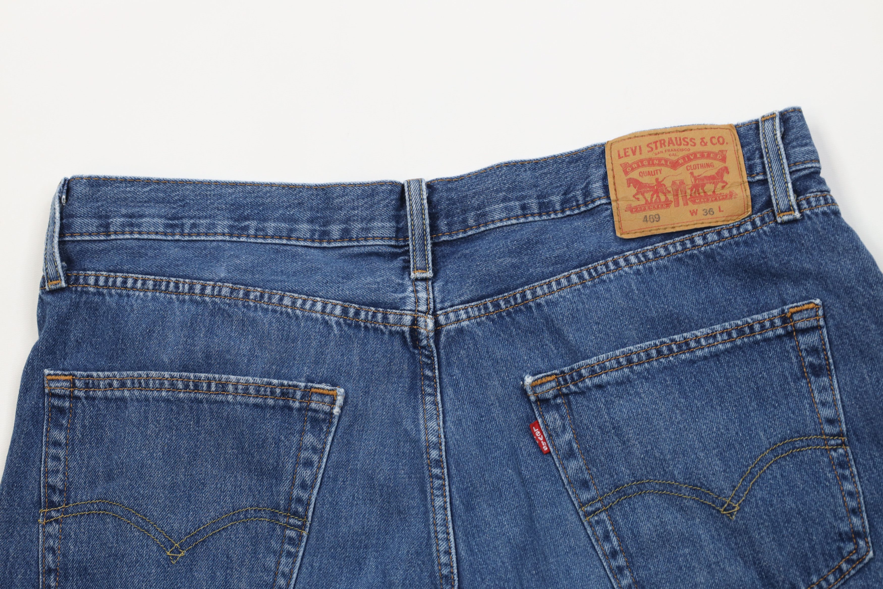 Levi's Vintage Y2K Levi 469 Loose Fit Baggy Denim Jean Shorts Size US 36 / EU 52 - 11 Thumbnail