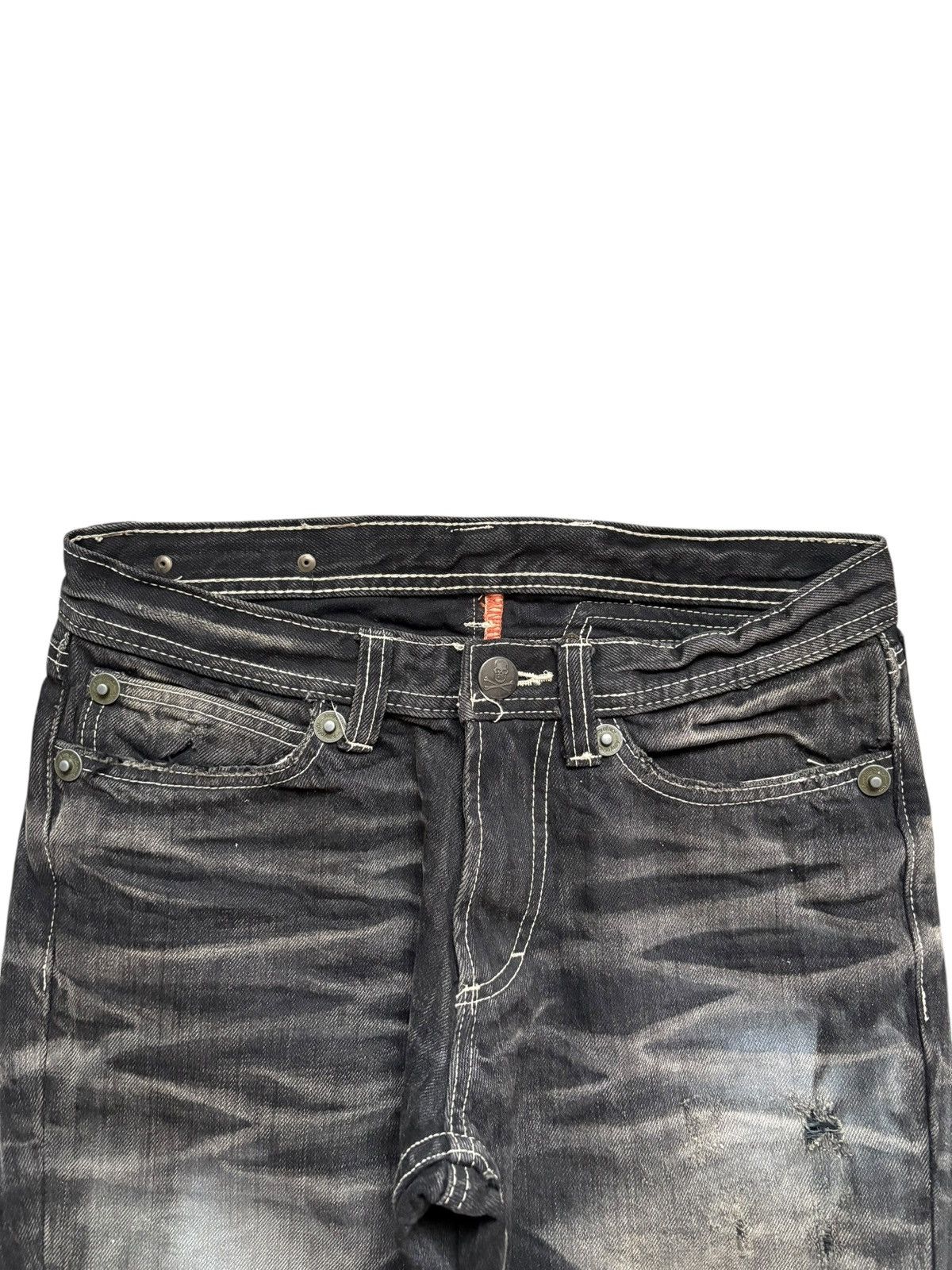 Japanese Brand × Seditionaries Vintage Japanese Brand Faded Mud Wash Skull Rip Loose Jeans Size US 31 - 4 Thumbnail
