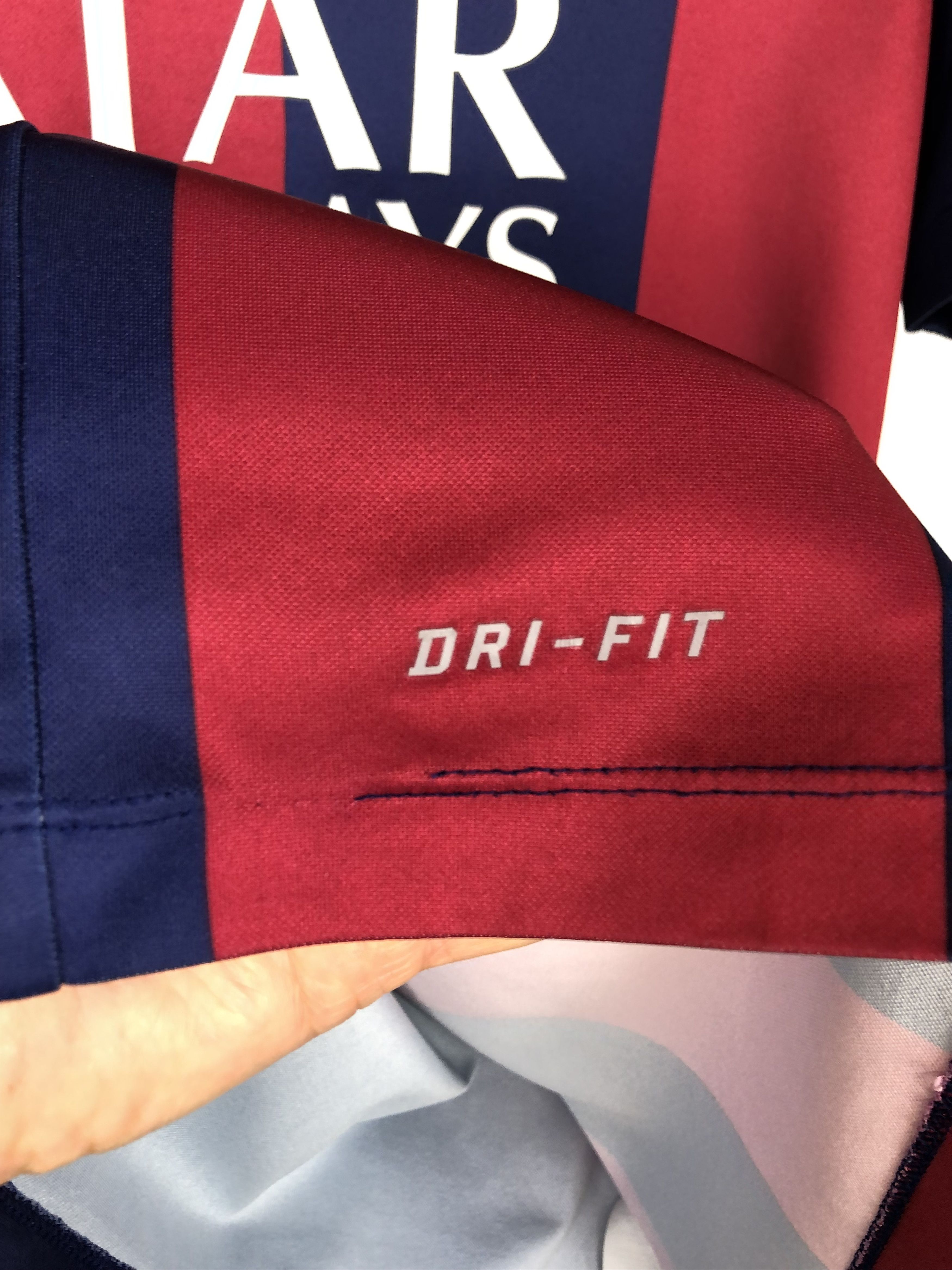 Nike Barcelona football shirt Soccer Nike Maglia Jersey Tee Hype Size US S / EU 44-46 / 1 - 5 Thumbnail