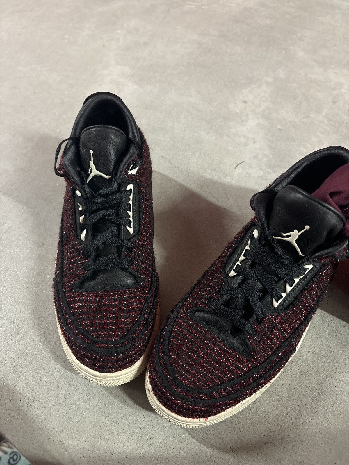 Jordan Brand × Vogue Vogue x Jordan Size US 9.5 / IT 39.5 - 1 Thumbnail