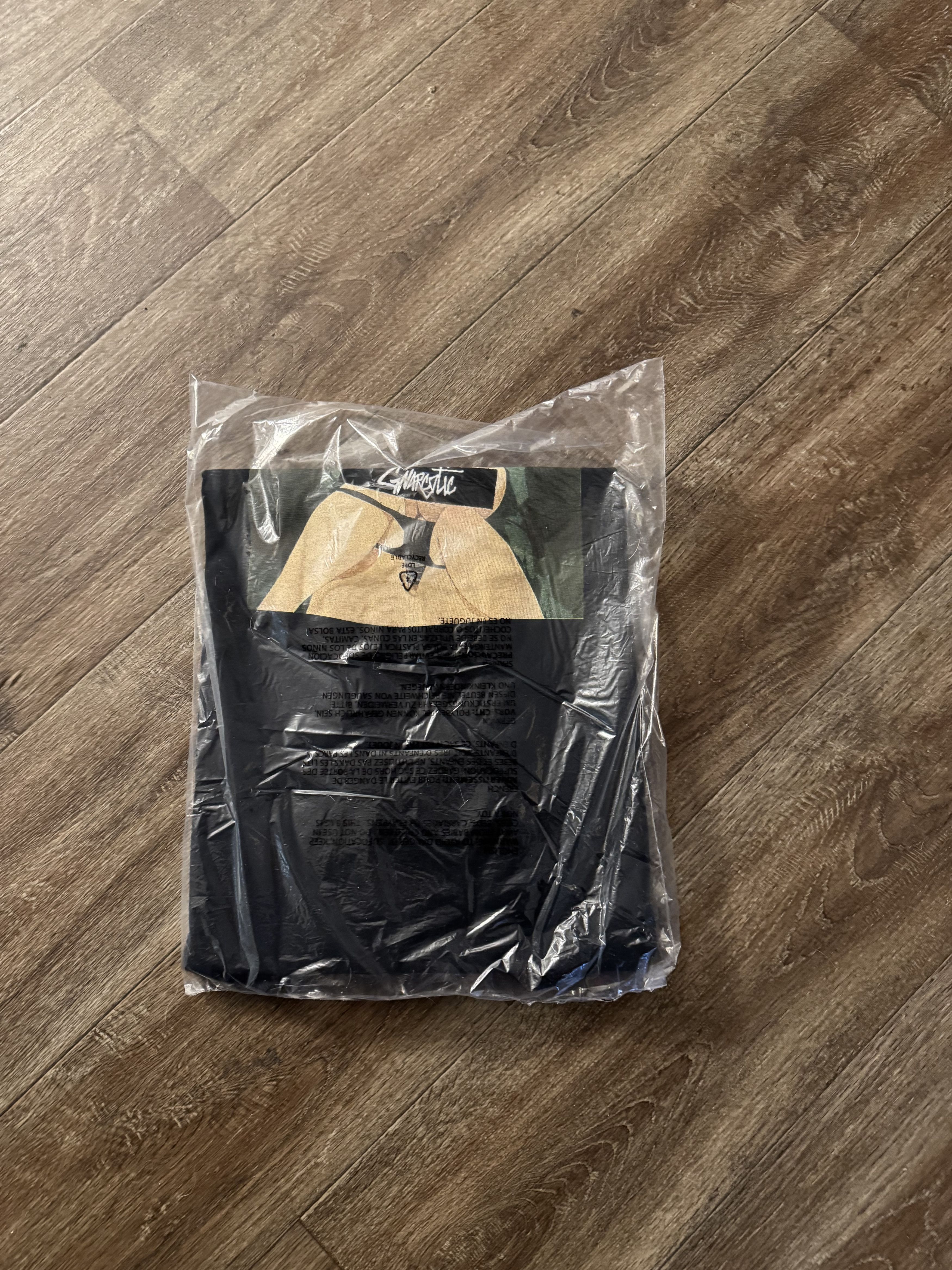Gnarcotic Gnarcotic x Naruto tsunade T Size US XXL / EU 58 / 5 - 2 Thumbnail
