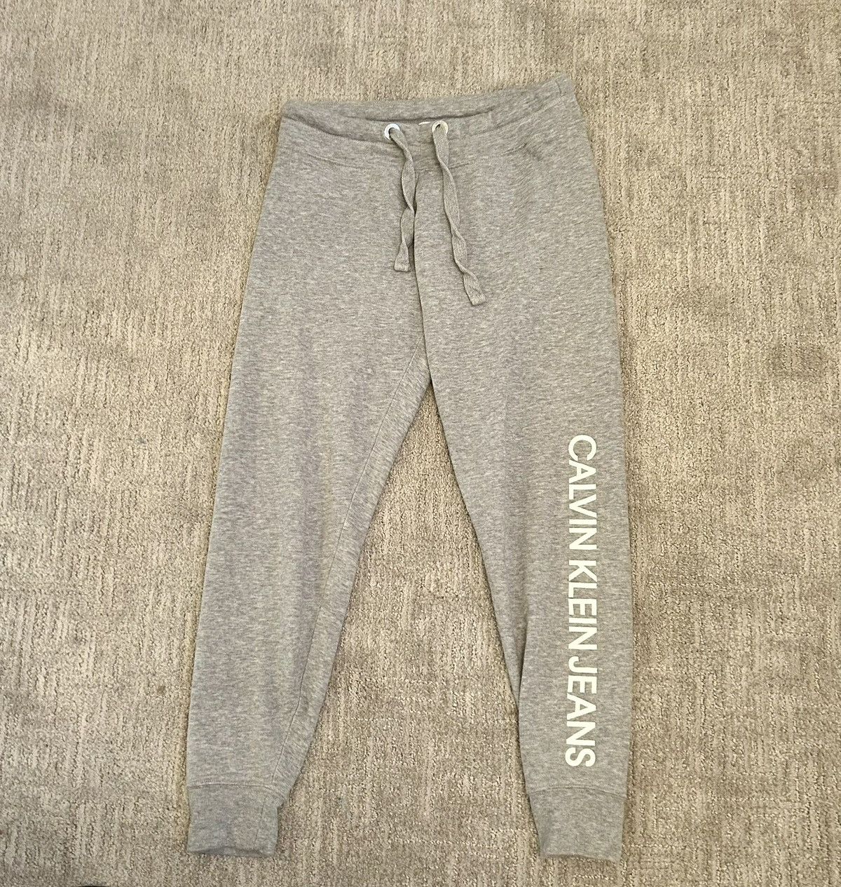 Calvin Klein Calvin Klein grey sweatpant joggers Size 26" / US 2 / IT 38 - 2 Thumbnail