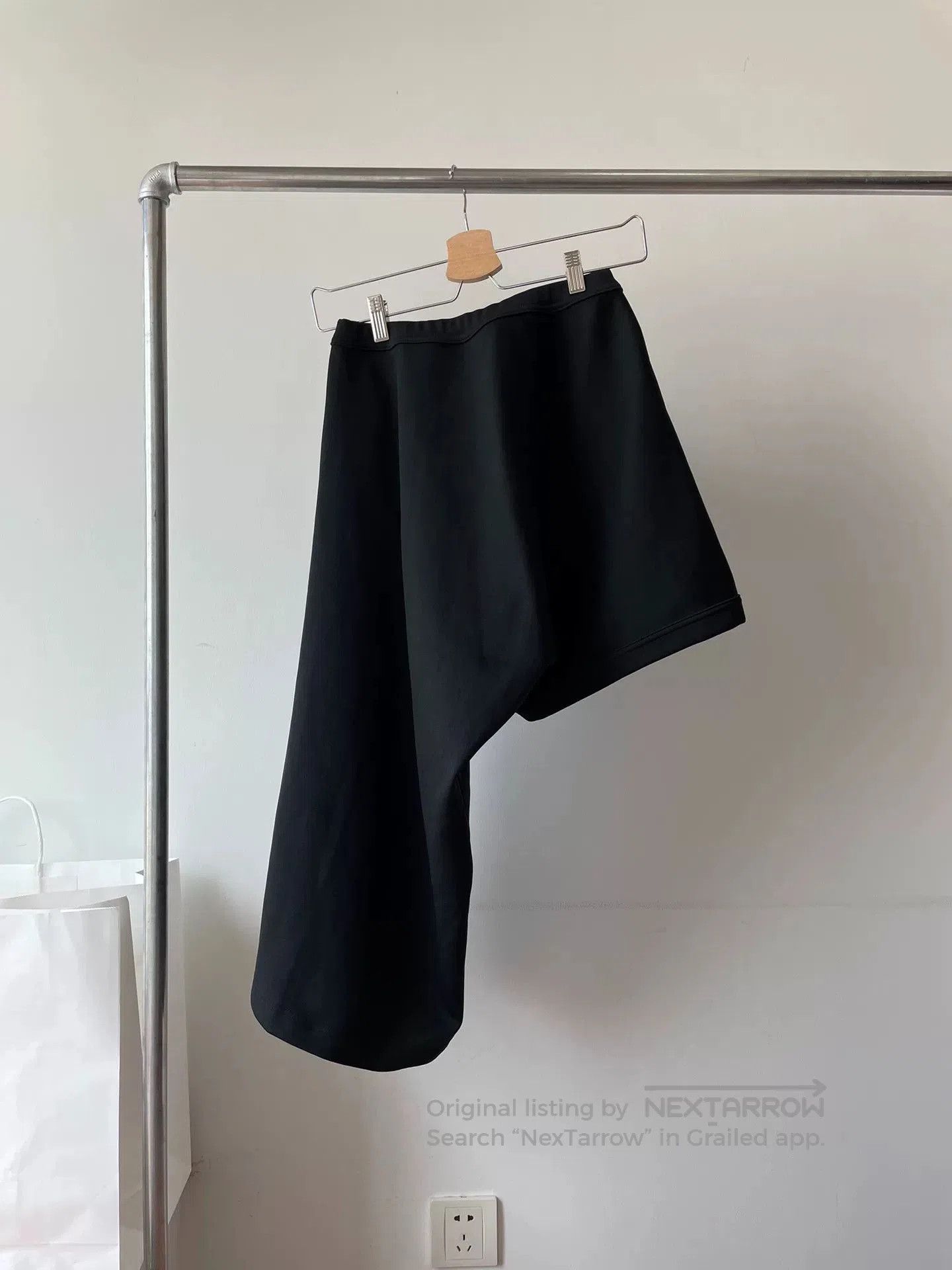 Comme des Garcons Comme des Garçons Asymmetric Wide-Leg Pants. Size 26" / US 2 / IT 38 - 2 Thumbnail