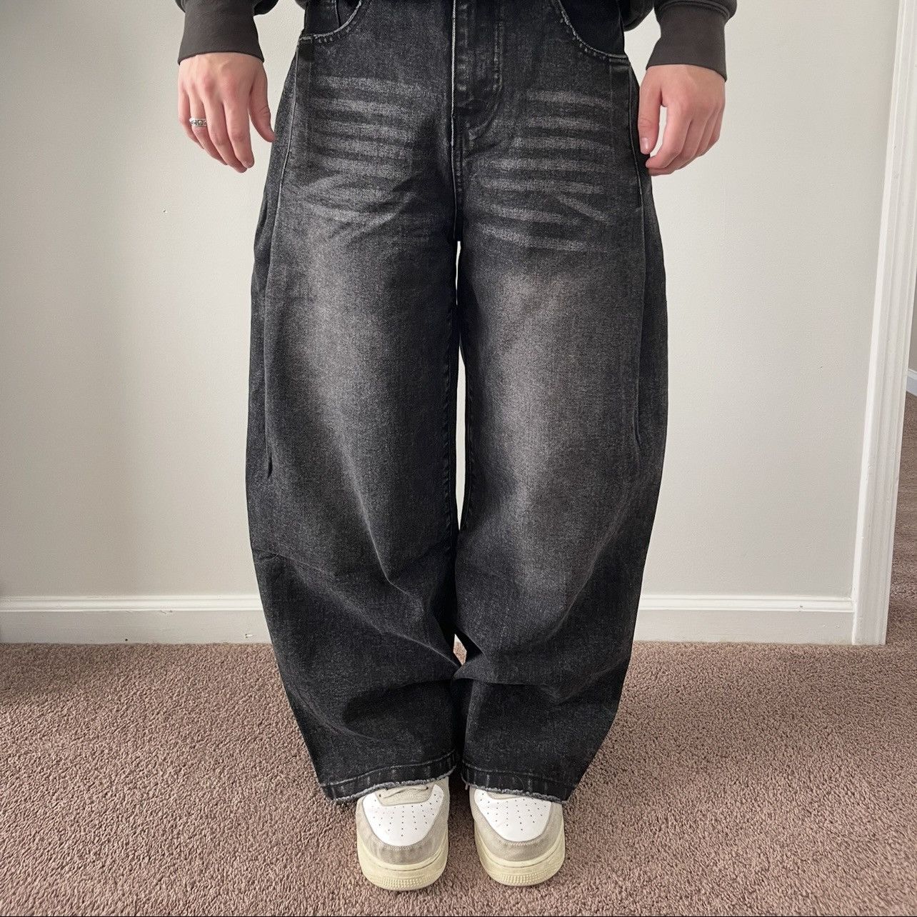 Other Baggy Distressed Black Jeans Size US 32 / EU 48 - 1 Thumbnail