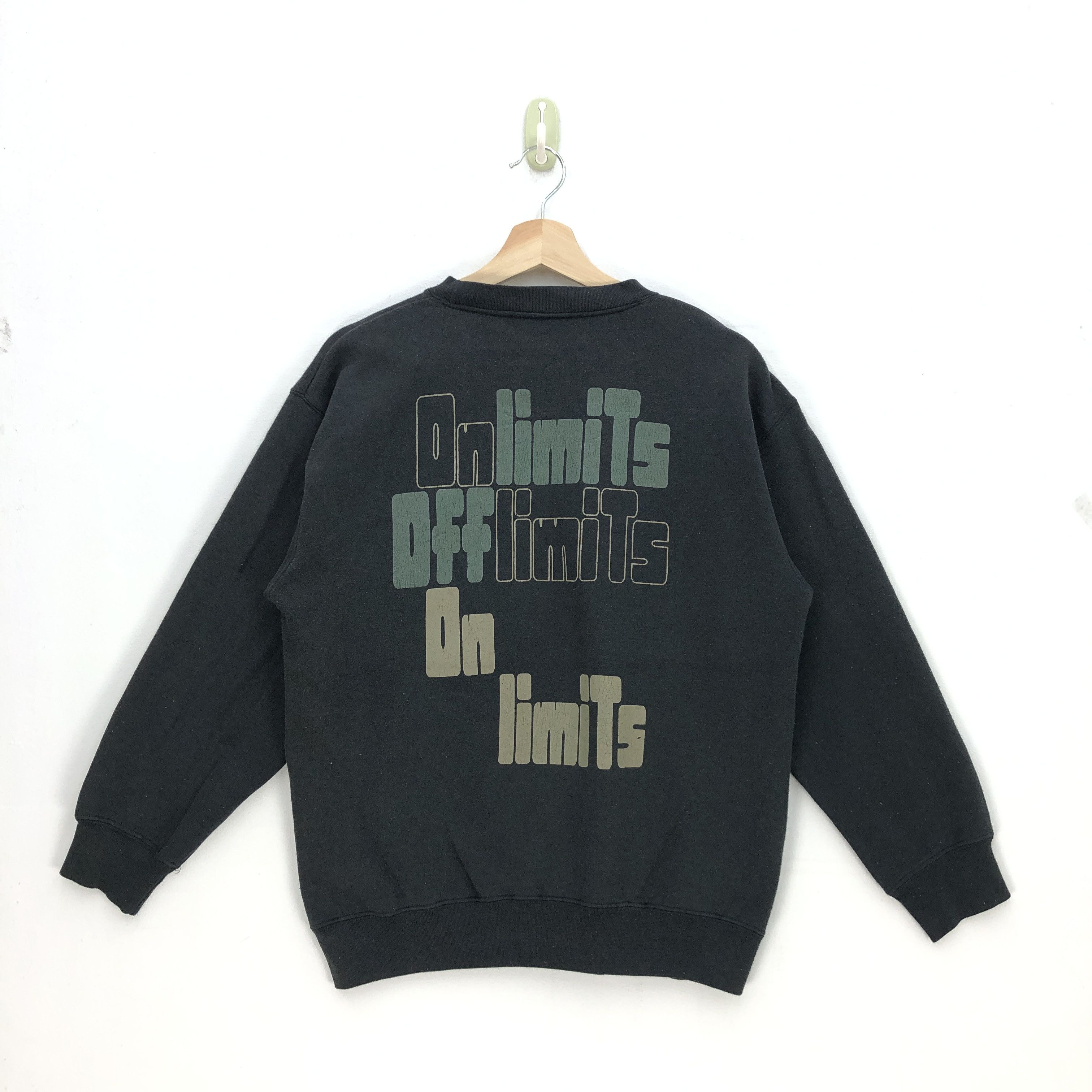 Japanese Brand × Vintage On Limit Off Limit Sweatshirt Crewneck Japanese Sweater Size US M / EU 48-50 / 2 - 2 Thumbnail