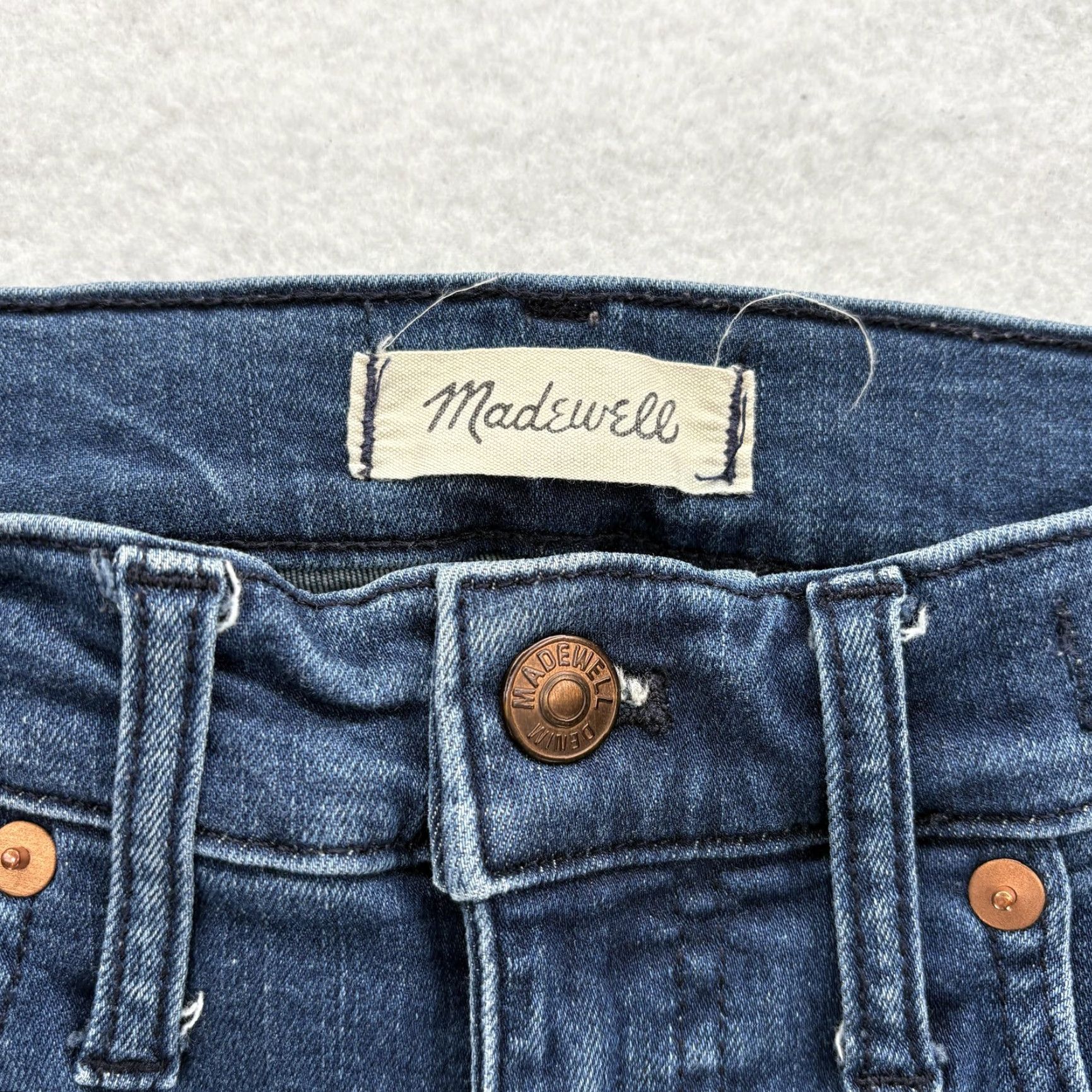 Madewell Madewell Jeans Womens 27 Blue Medium Wash Slim Stretch Denim Mid-Rise Stovepipe 5-Pocket Zipper Button Size 27" / US 4 / IT 40 - 3 Thumbnail