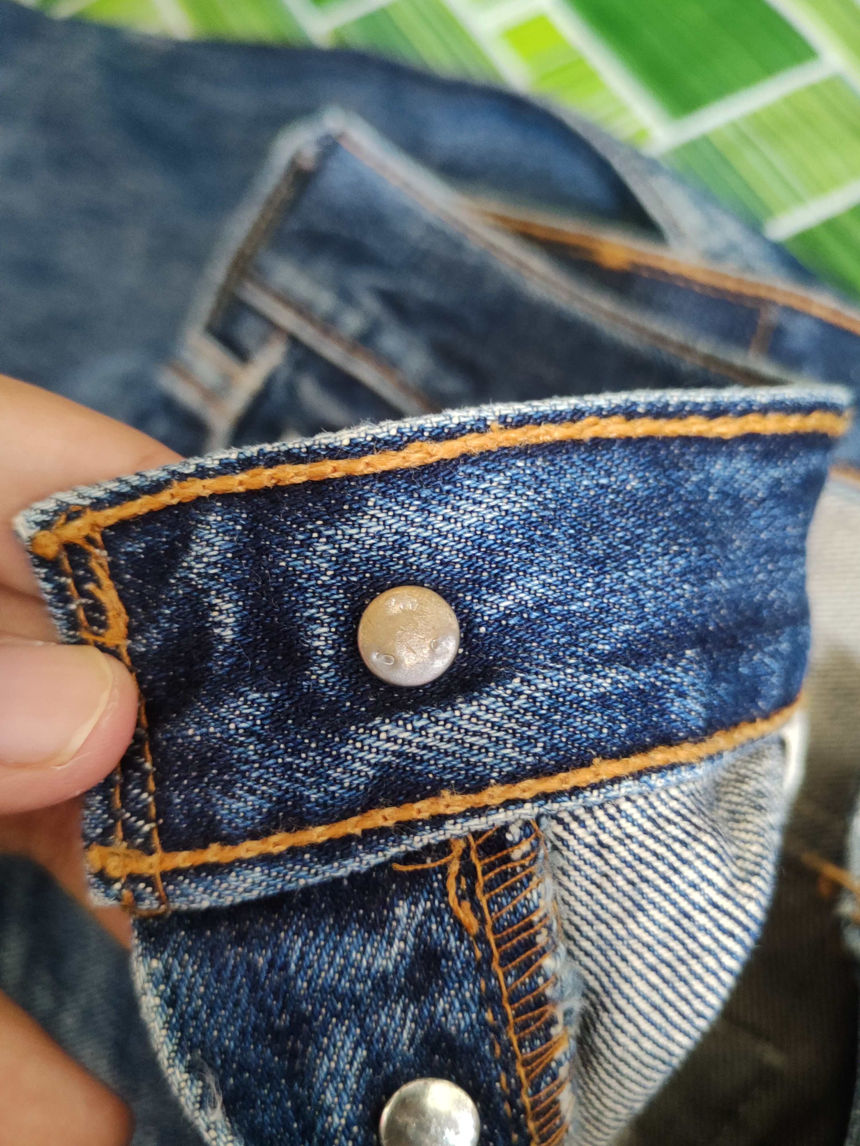 Levi's 501 Levi's vtg ripped Distressed Denim jeans Pants #S1371 Size US 32 / EU 48 - 17 Thumbnail