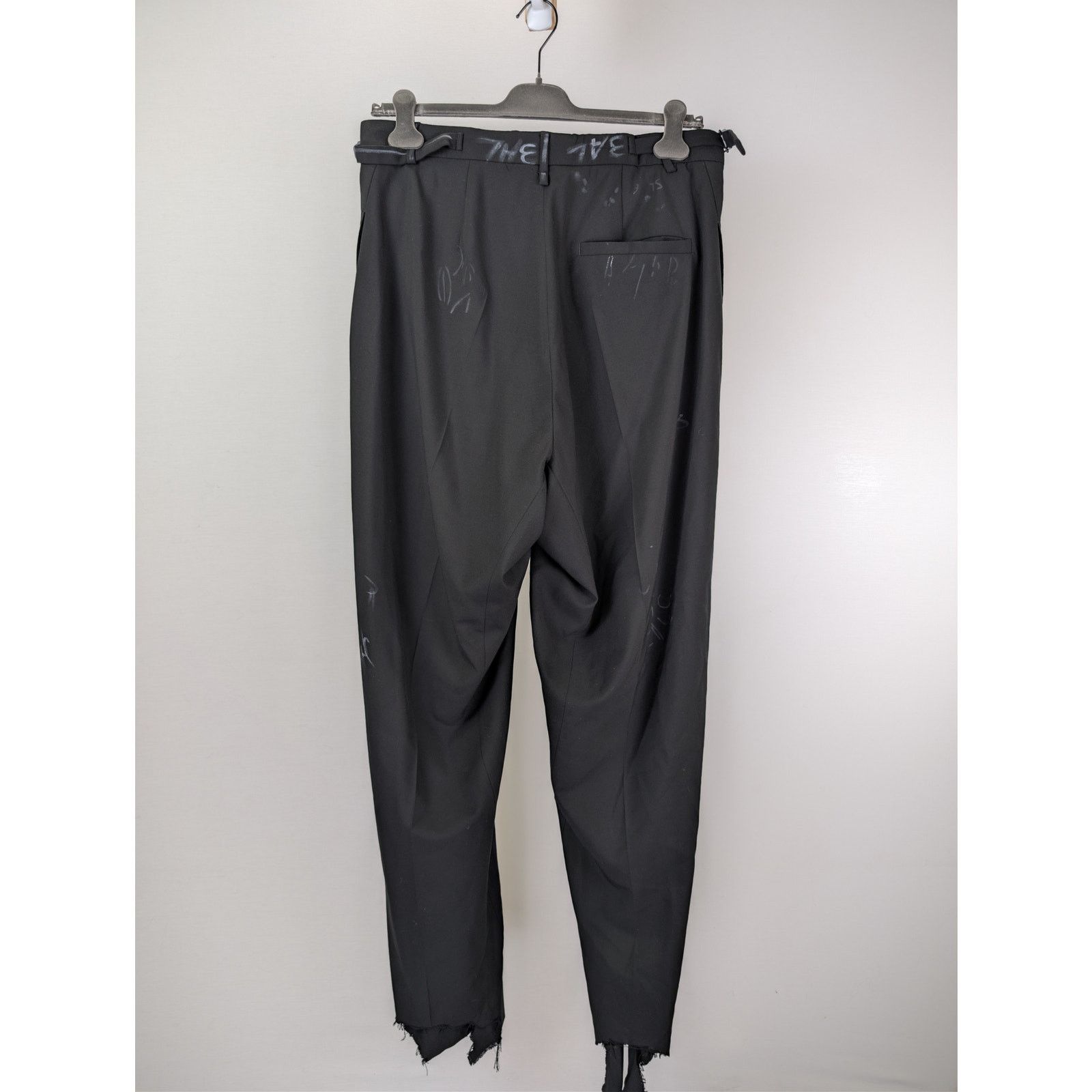 Balenciaga o1rshd1 Fluid Wool Barathea Skater Tailored Pants in Black Size US 30 / EU 46 - 15 Thumbnail