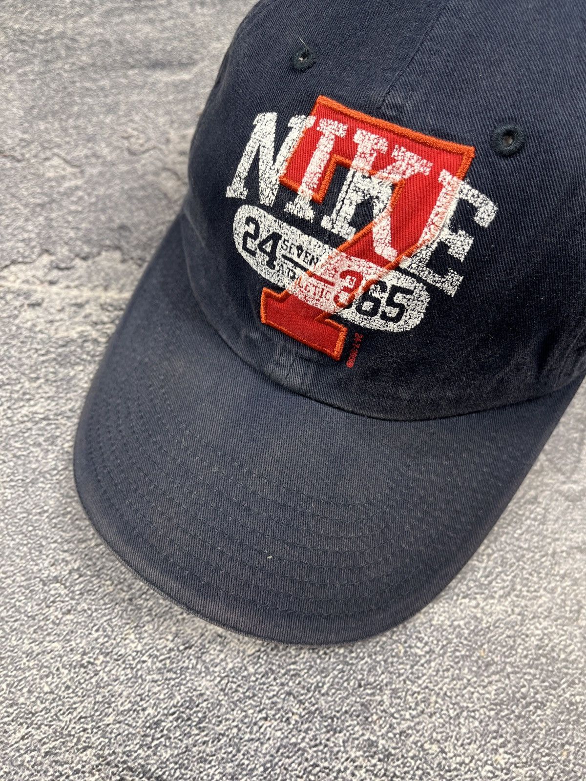Nike ACG Nike Authletic Vintage Streetwear cap Size ONE SIZE - 2 Thumbnail