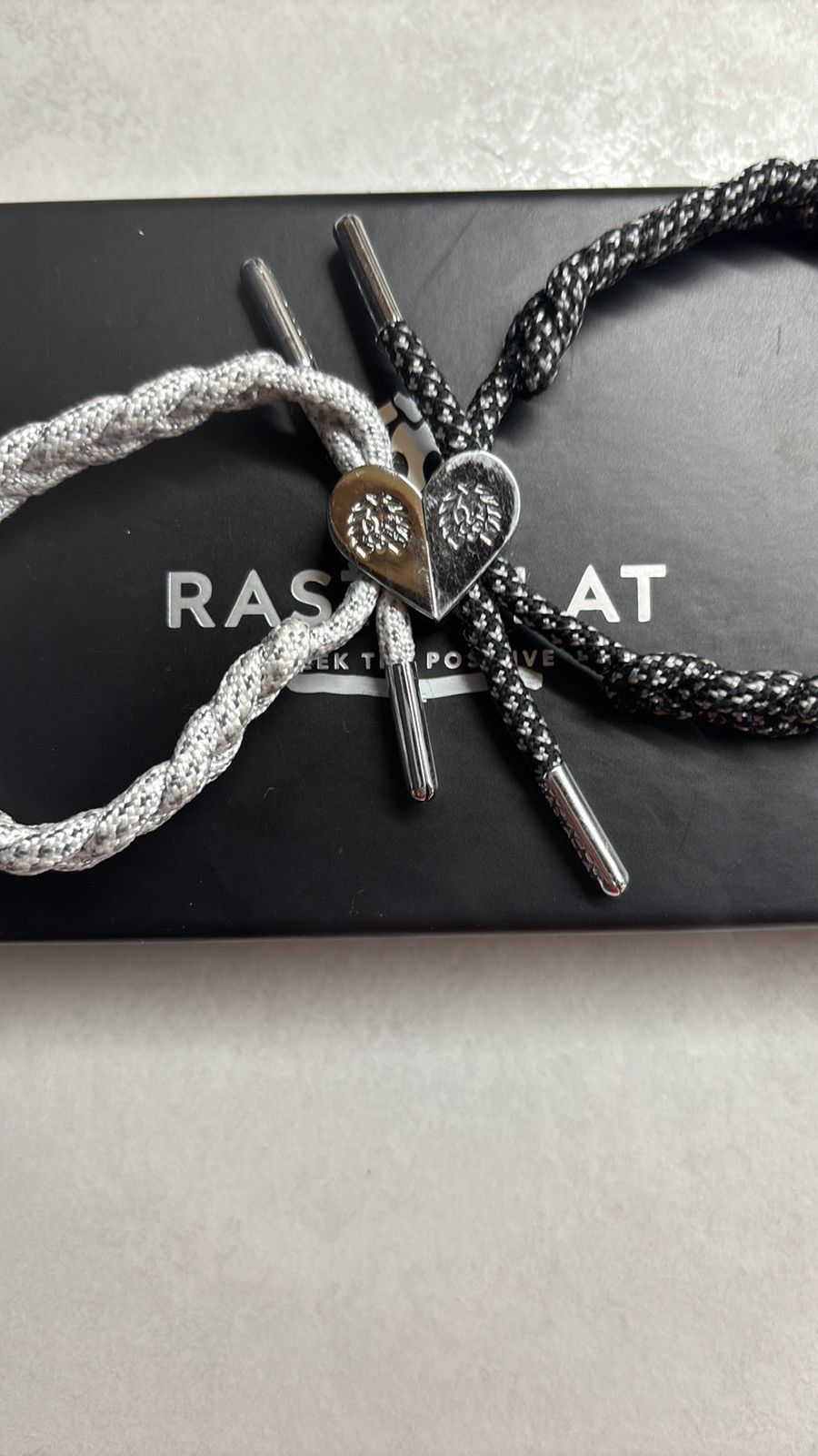 Vintage Rastaclat couples bracelets that form a heart Size ONE SIZE - 2 Thumbnail