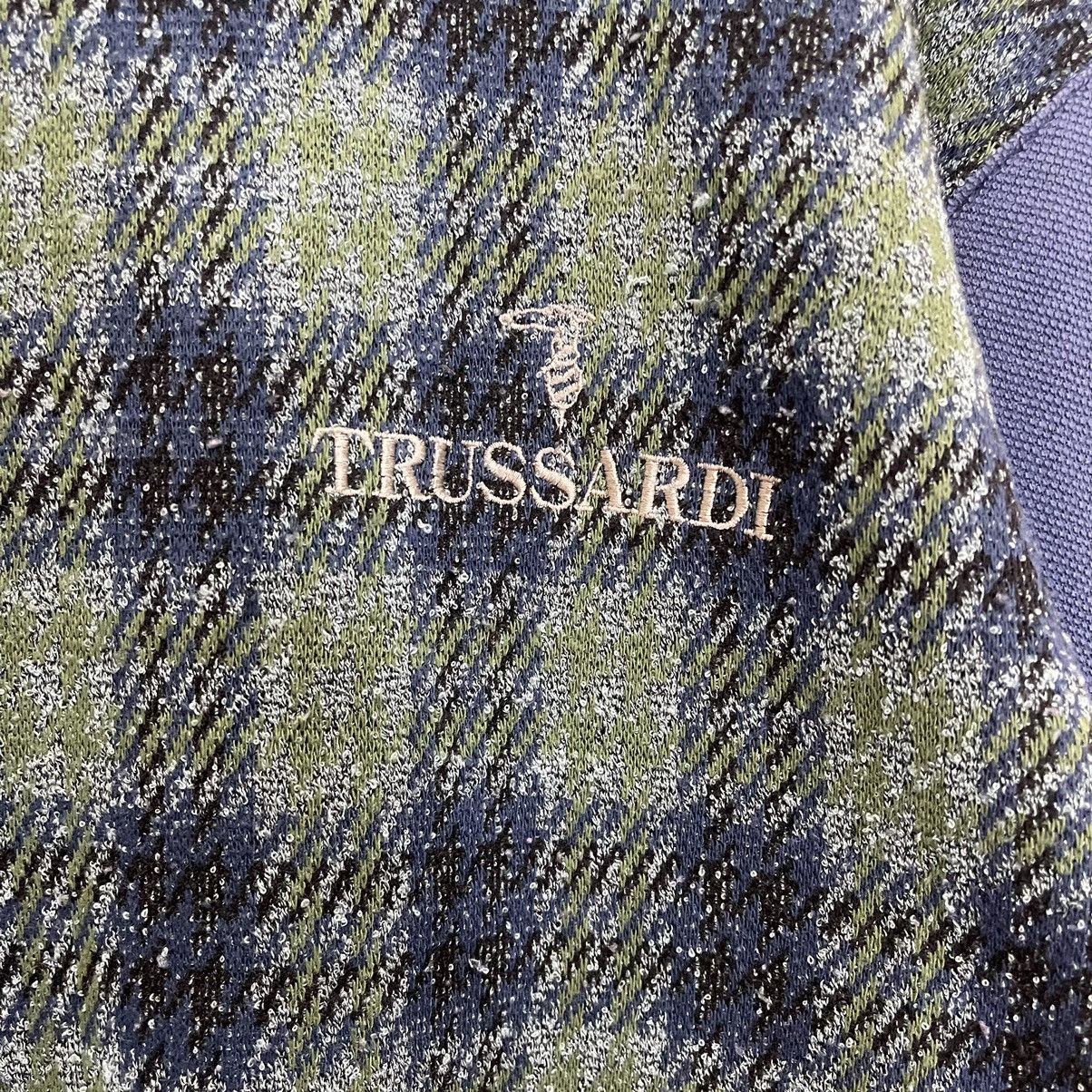 Japanese Brand Vintage 90s Trussardi Small Logo Crewneck Sweatshirt Size M Size US M / EU 48-50 / 2 - 6 Thumbnail