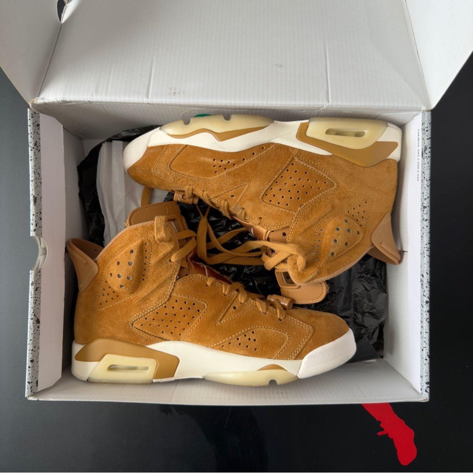 2017 Air Jordan 6 Retro ‘Wheat’ Size 8 Mens
