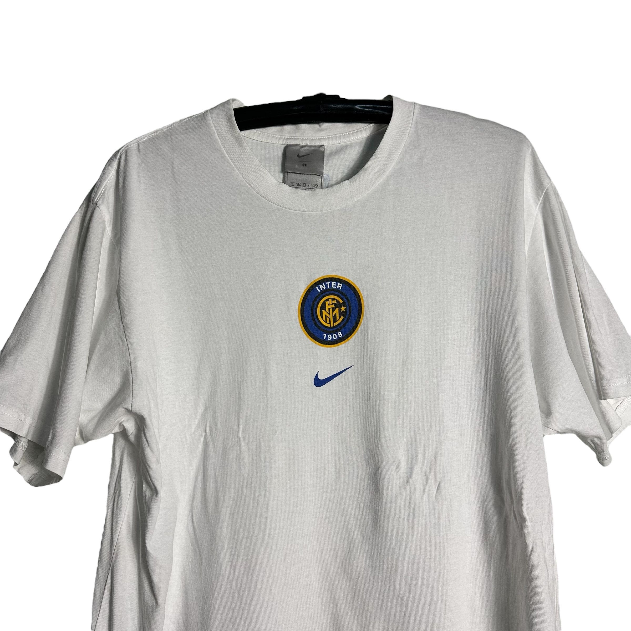 Nike 🔥RARE🔥Vintage Nike x Inter Milan FC Spell Out T-shirt Size US M / EU 48-50 / 2 - 2 Thumbnail