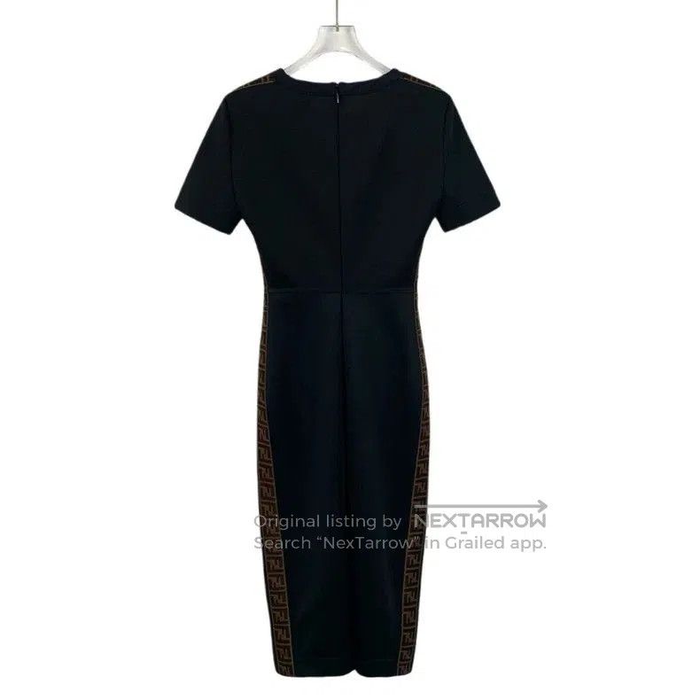 Fendi Fendi Black Logo Panel Short Sleeve Dress. Size ONE SIZE - 2 Thumbnail