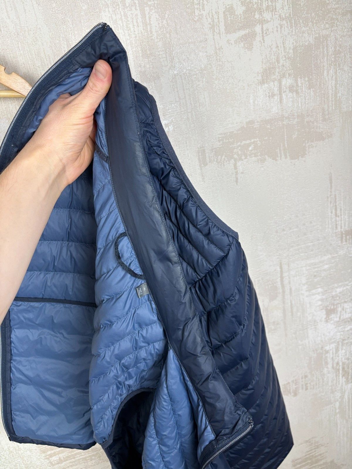 Marks & Spencer Marks and Spenser M&S Down Vest Gilet Size US XL / EU 56 / 4 - 6 Thumbnail