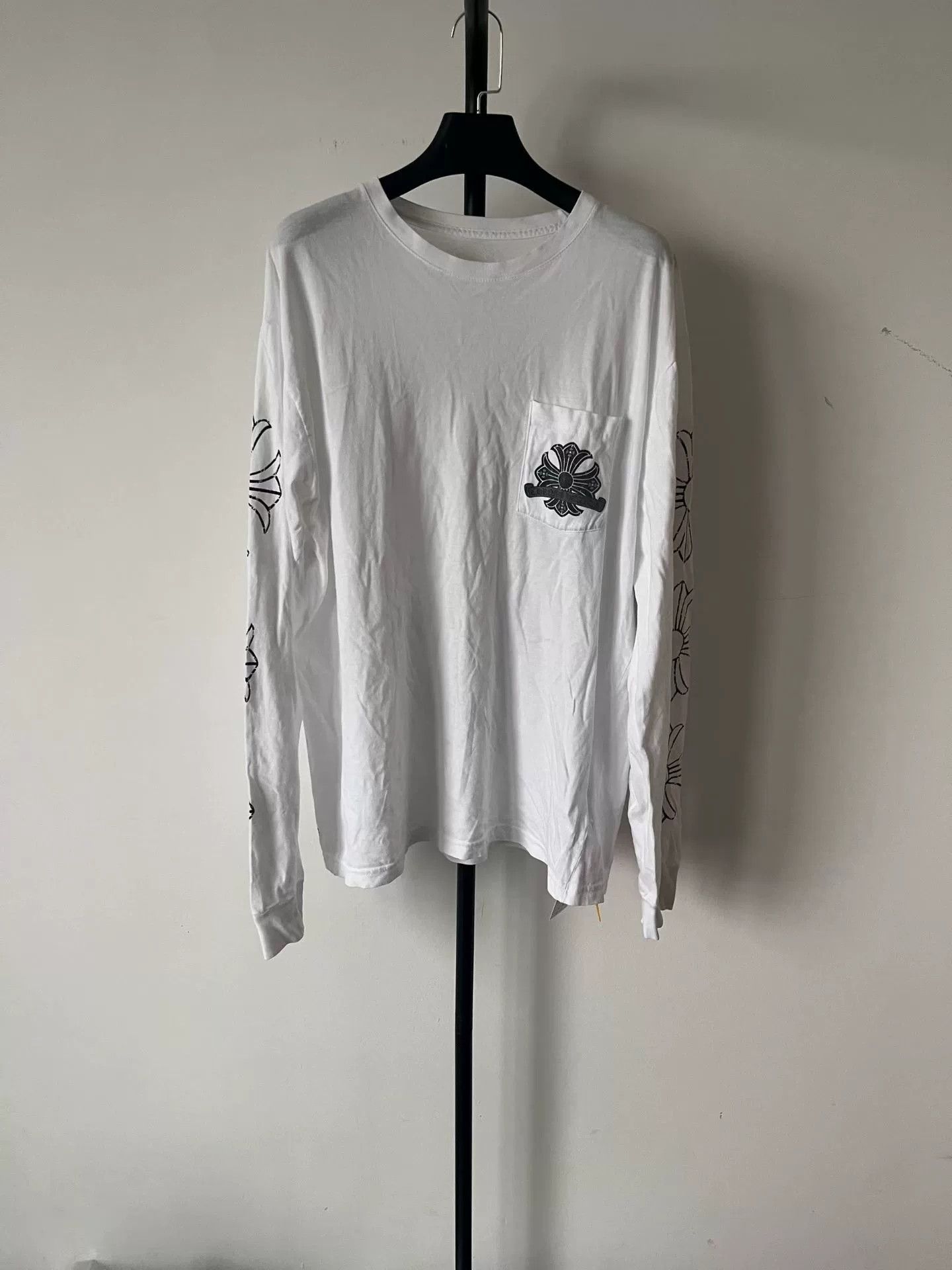 Chrome Hearts chrome hearts oversized cross flower print shirt Size US XL / EU 56 / 4 - 1 Thumbnail