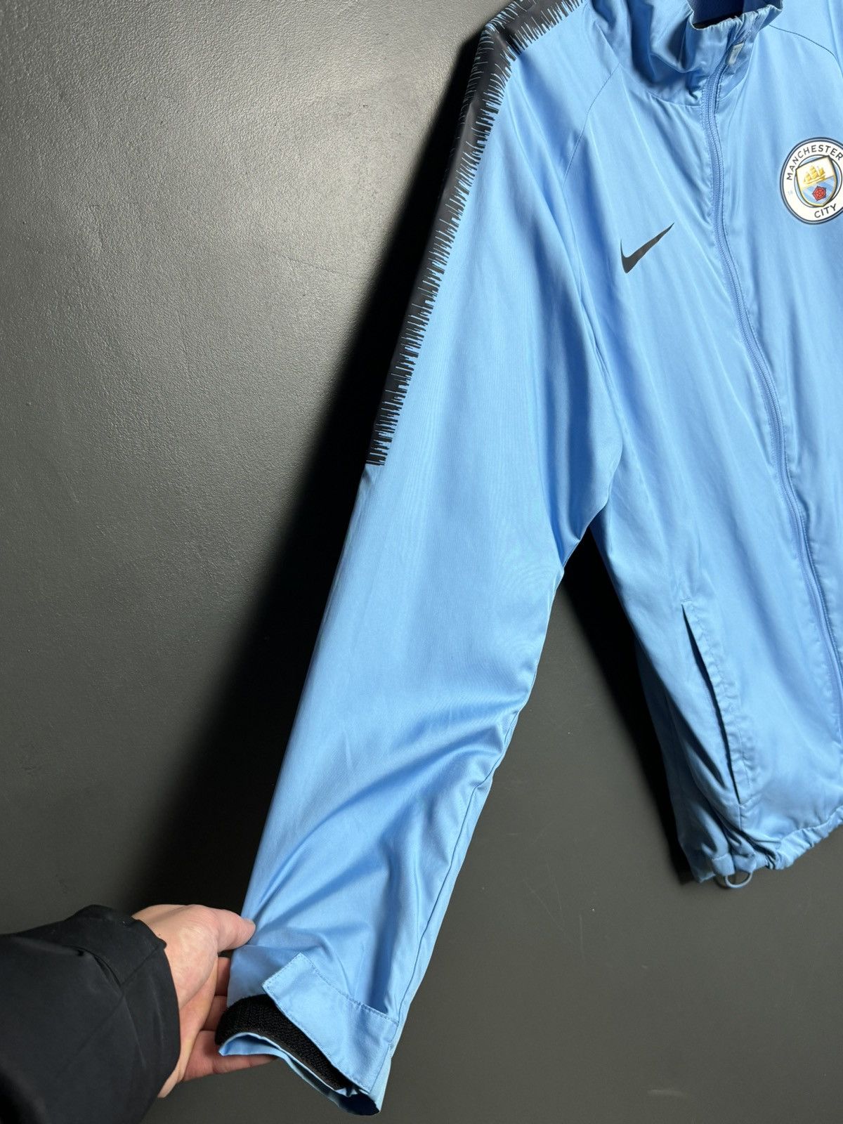 Nike Manchester City Training Football Jacket Size US M / EU 48-50 / 2 - 4 Thumbnail