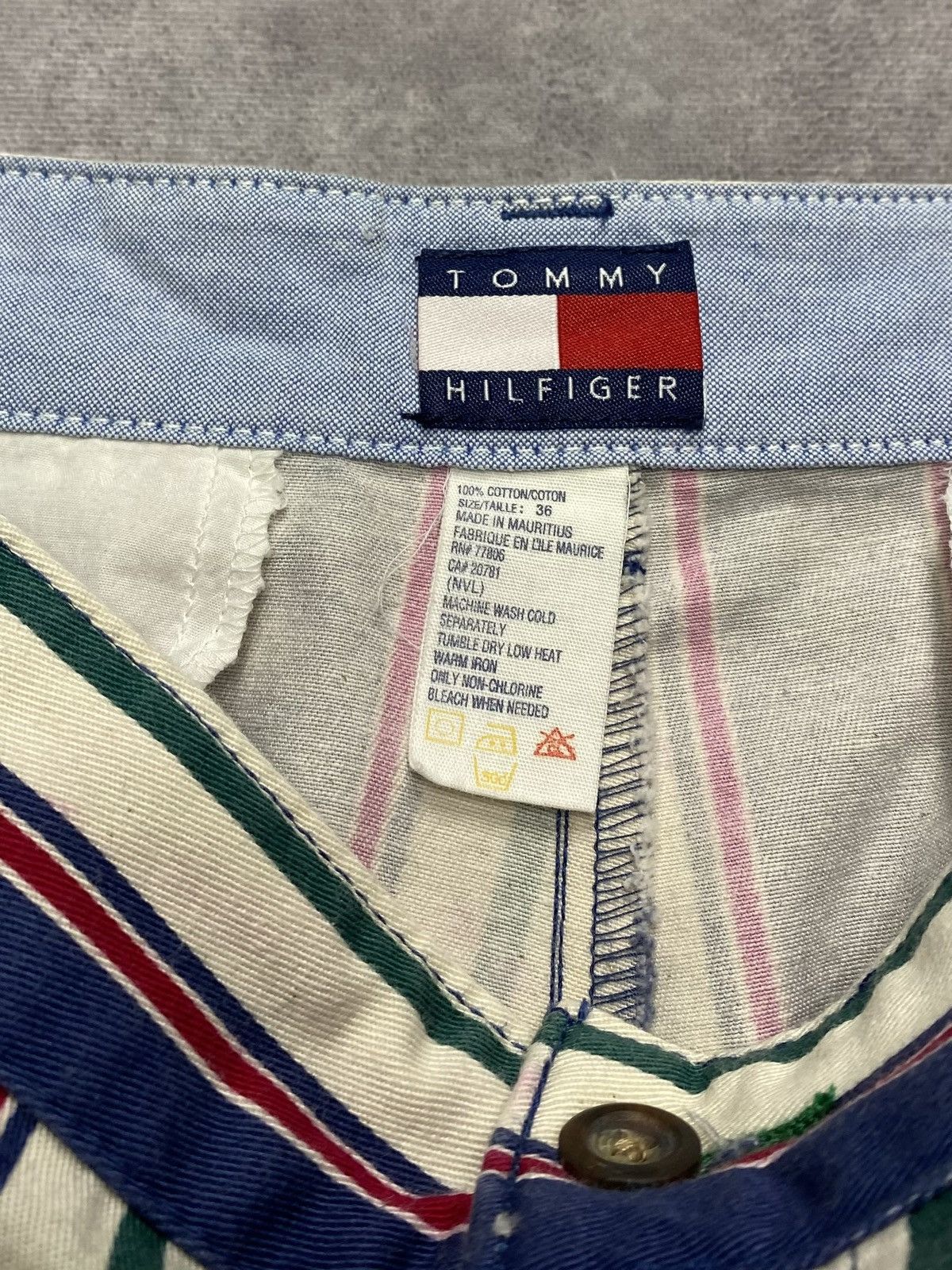 Tommy Hilfiger 90’s Vintage Tommy Hilfiger Striped Cotton Shorts Size US 36 / EU 52 - 3 Thumbnail