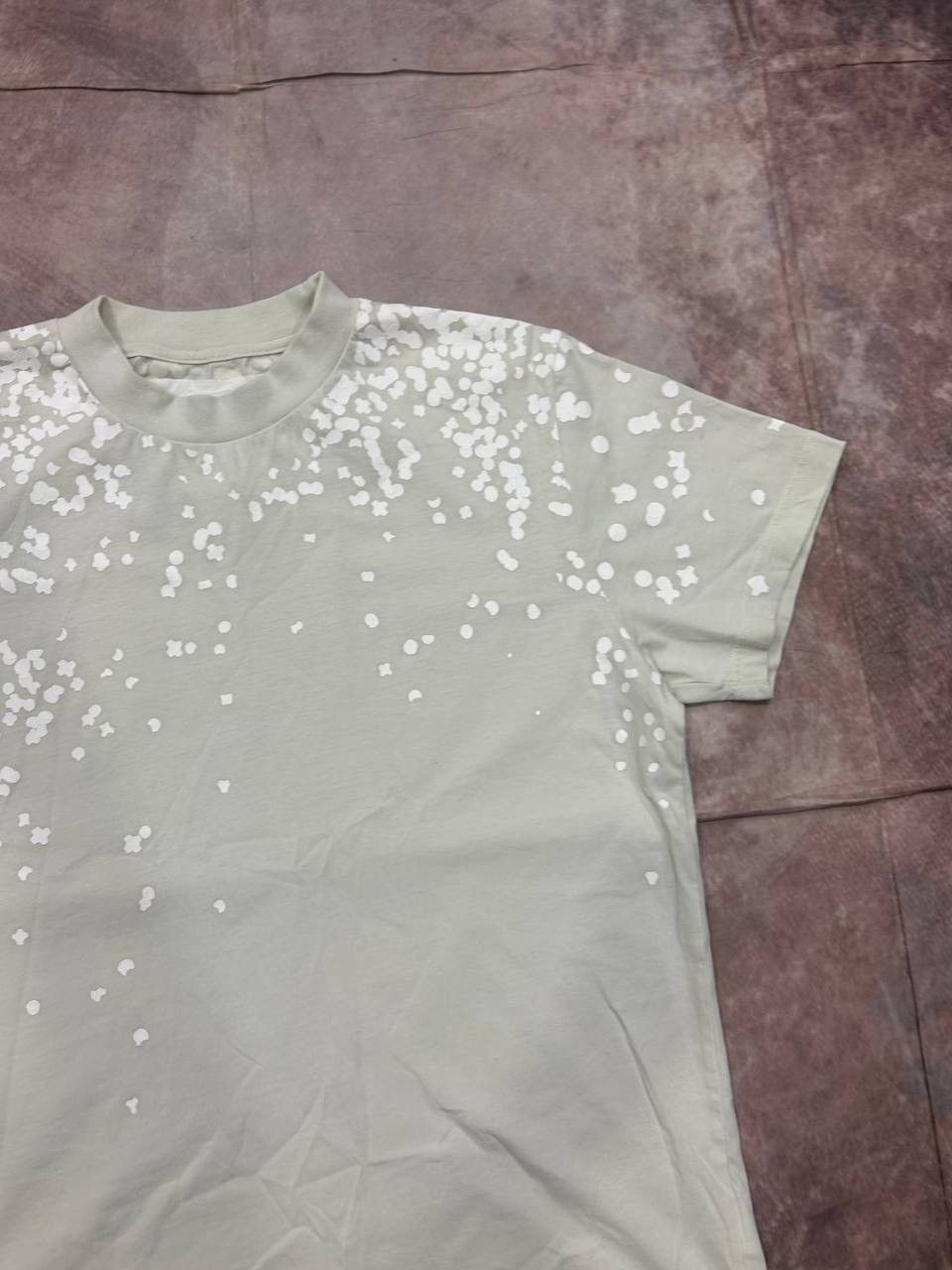 Maison Margiela Maison Margiela x H&M “Embellished T-Shirt” — Size M Size US M / EU 48-50 / 2 - 3 Thumbnail