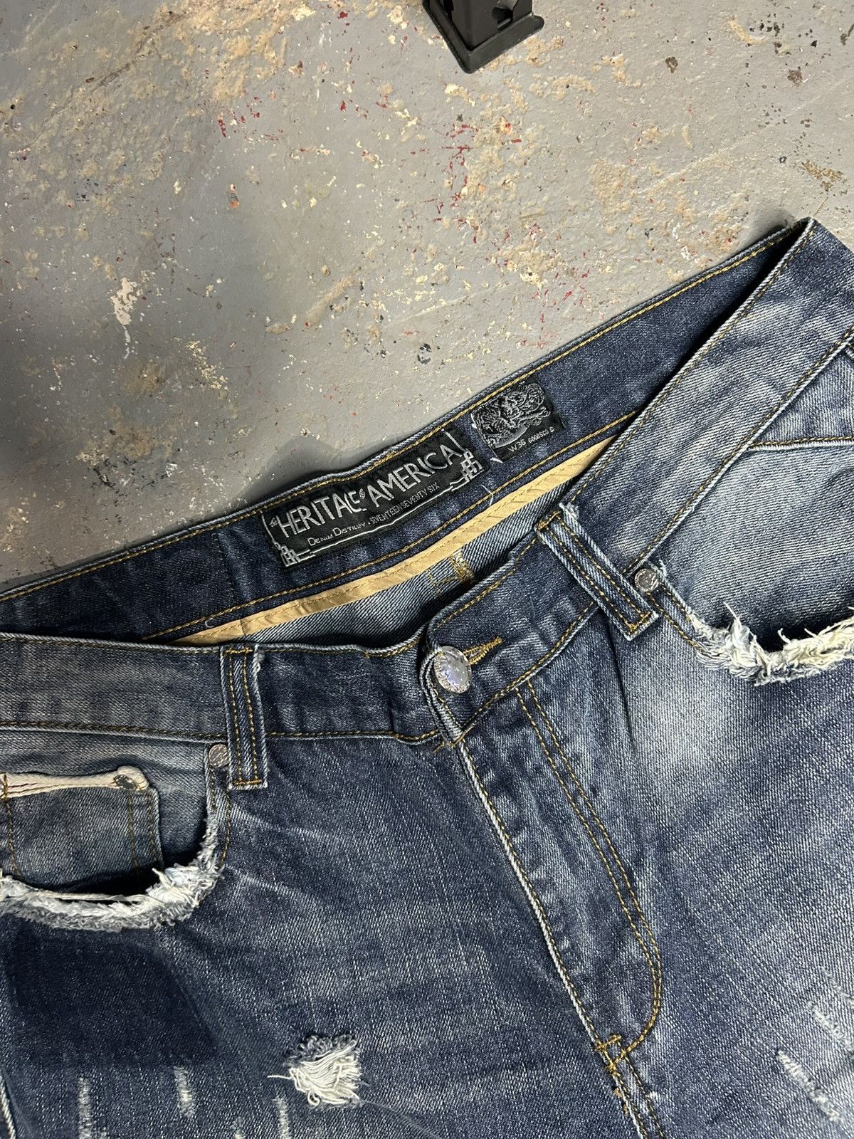 Other Heritage of America Denim Shorts Size 36 Size US 36 / EU 52 - 2 Thumbnail