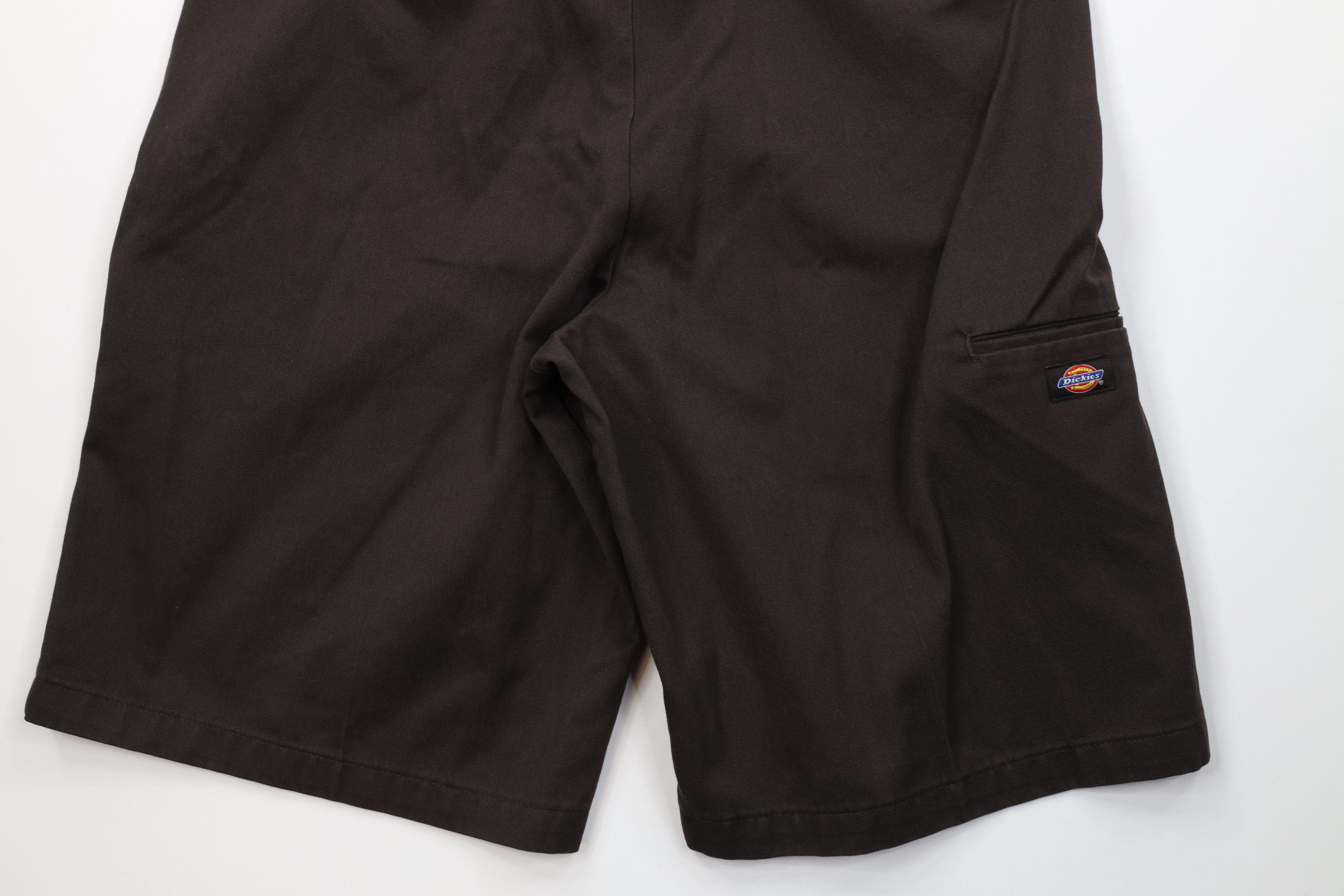 Dickies Vintage Y2K Dickies Workwear Baggy Relaxed Shorts Brown Size US 40 / EU 56 - 13 Thumbnail