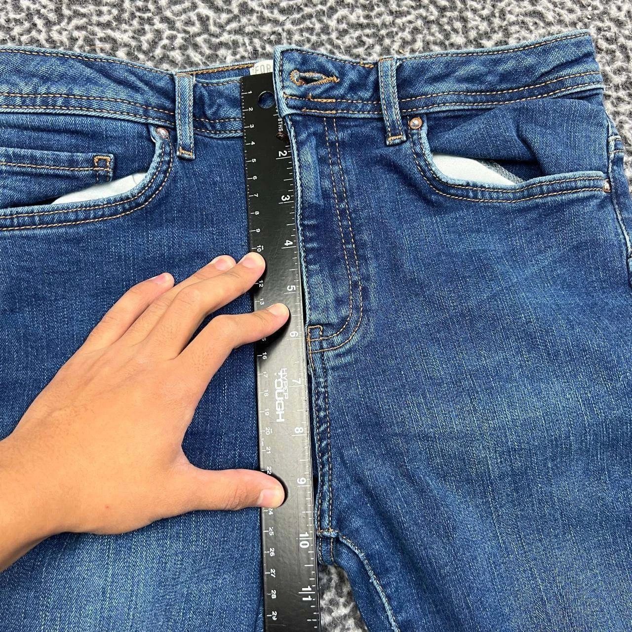 Forever 21 Forever 21 Jeans Women 28x28 Straight Fit Push Up Denim Size 28" / US 6 / IT 42 - 8 Thumbnail