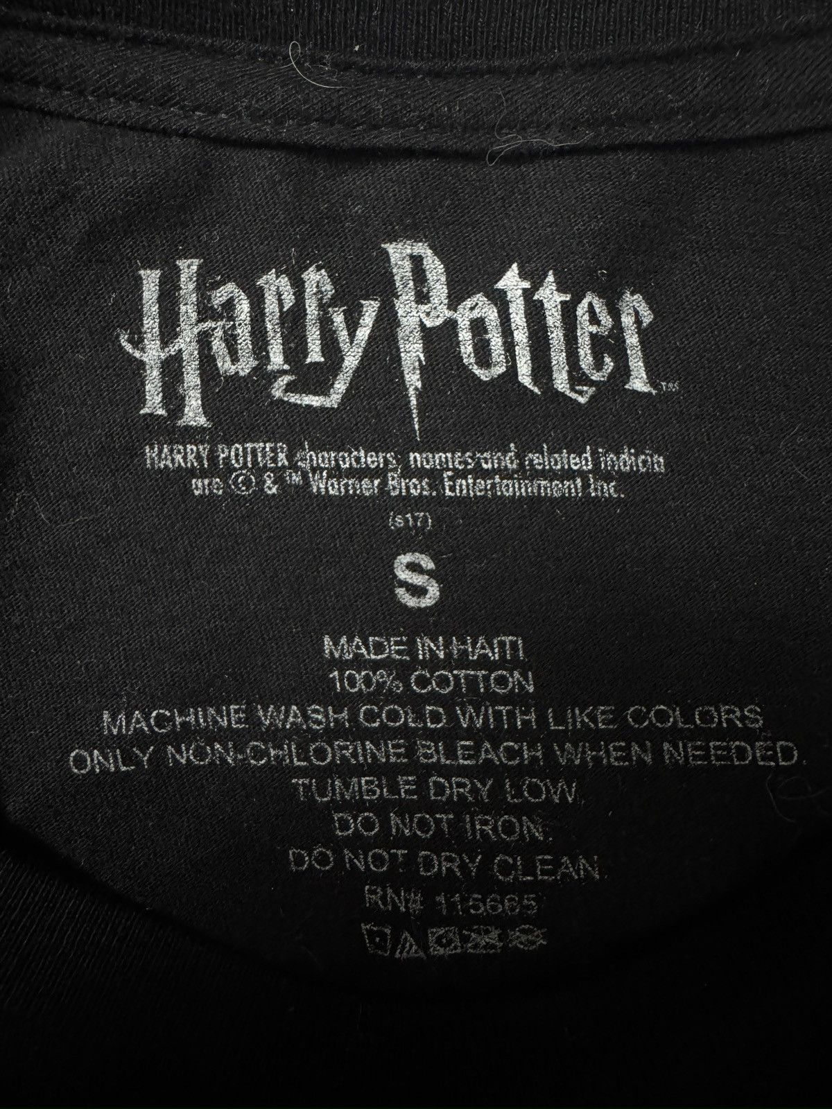 Anime Harry Potter Hufflepuff H logo tshirt Size US S / EU 44-46 / 1 - 4 Thumbnail