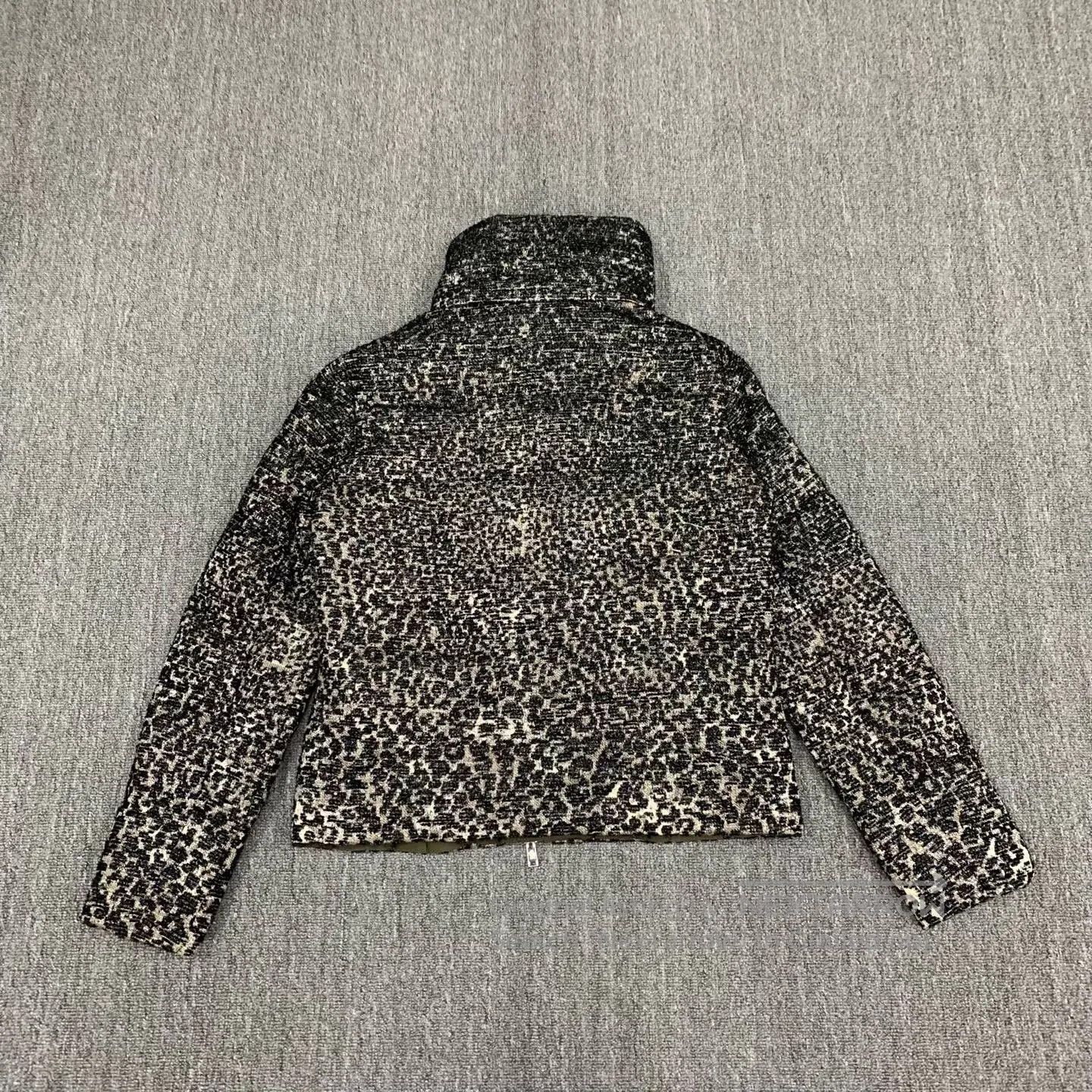 Moncler moncler leopard print down jacket. Size S / US 4 / IT 40 - 2 Thumbnail