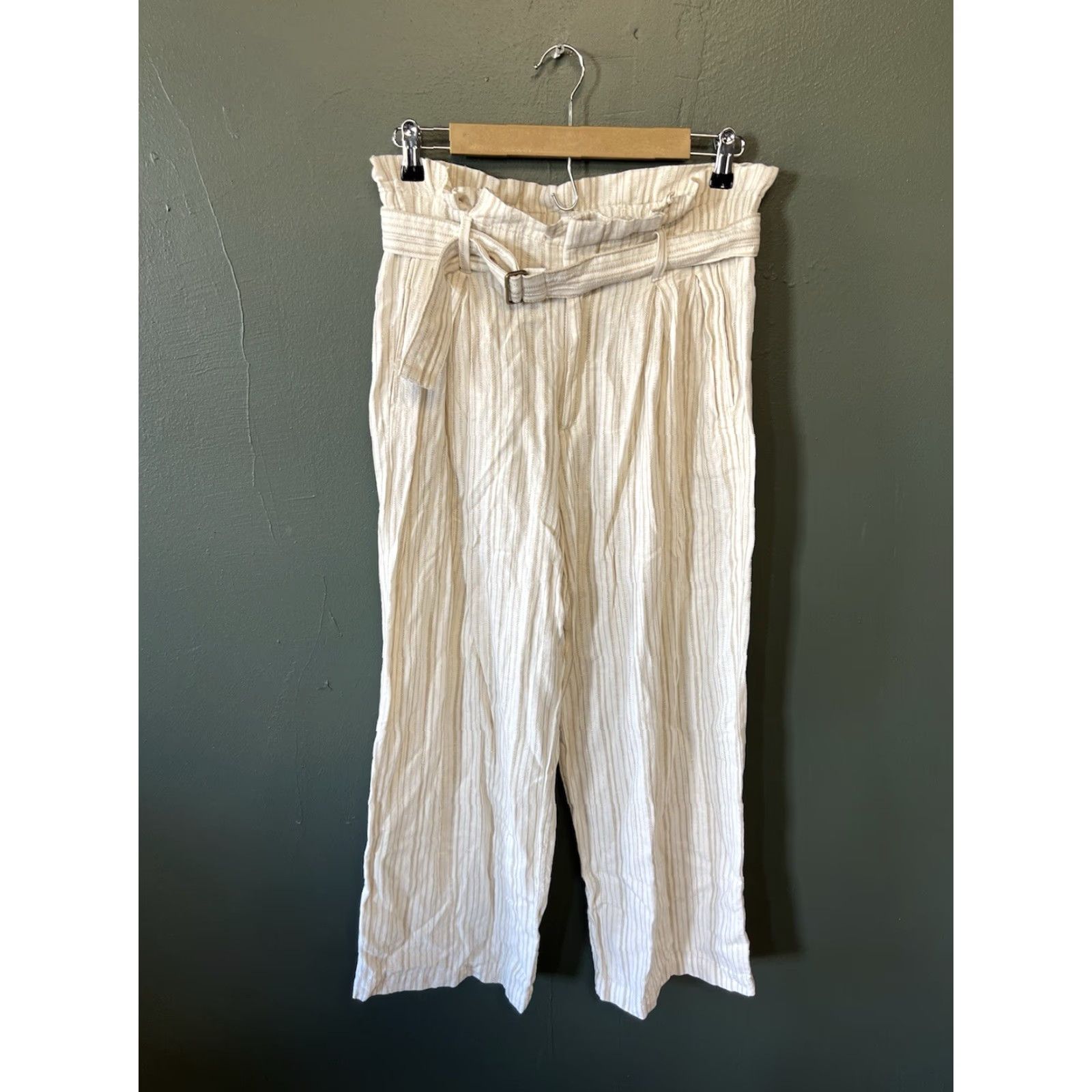 Banana Republic Banana Republic Womens Linen Wide-Leg Pants 6P Ivory Petite Linen Pants Wide Leg Womens 6P Ivory Banana Republic N/A Size 28" / US 6 / IT 42 - 2 Thumbnail
