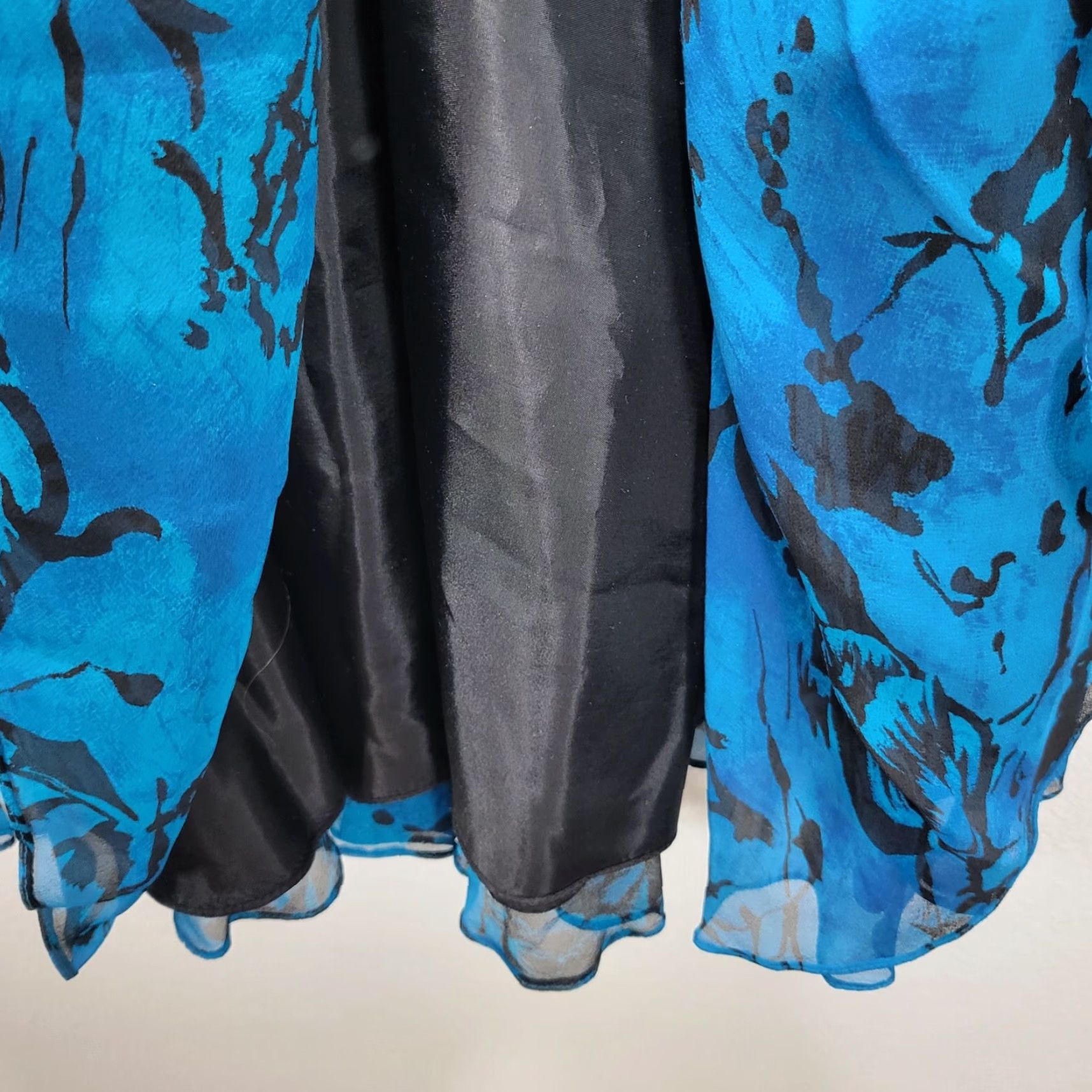 Vintage Teri Jon Womens Silk Maxi Skirt Blue Print 34-38" Lined Side Zipper" Size 24" / US 00 / IT 34 - 4 Thumbnail