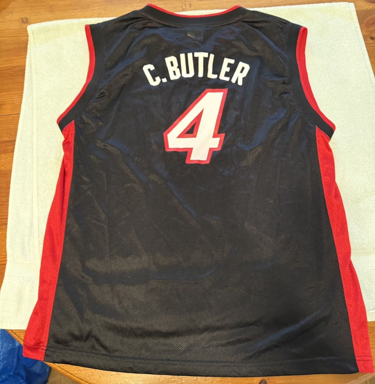 NBA × Reebok × Vintage Miami Heat Vintage Caron Butler Jersey Size US XL / EU 56 / 4 - 4 Thumbnail