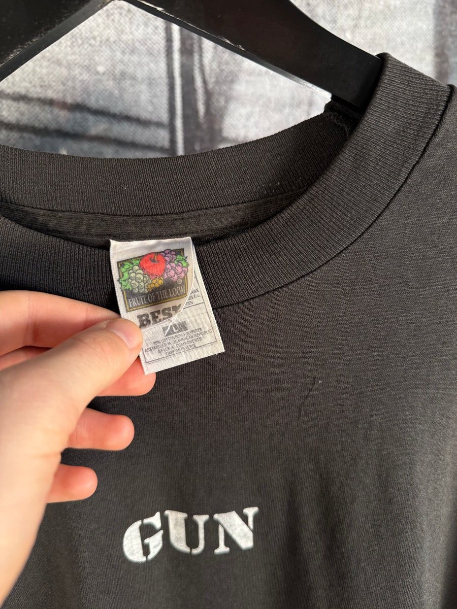 Vintage 🚭VINTAGE GRAIL🚭1980s SUNFADED "GUN: FEAR OF DEATH" TEE Size US L / EU 52-54 / 3 - 8 Thumbnail