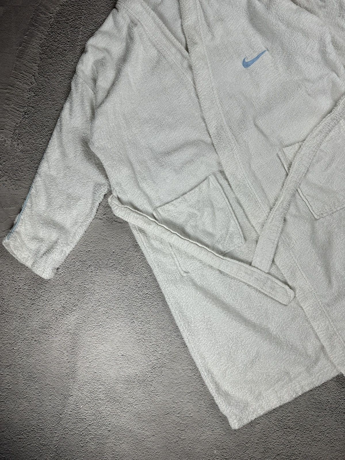 Nike Vintage Nike Competitive Swimming Bath Robe Cotton Big Logo Size US S / EU 44-46 / 1 - 3 Thumbnail