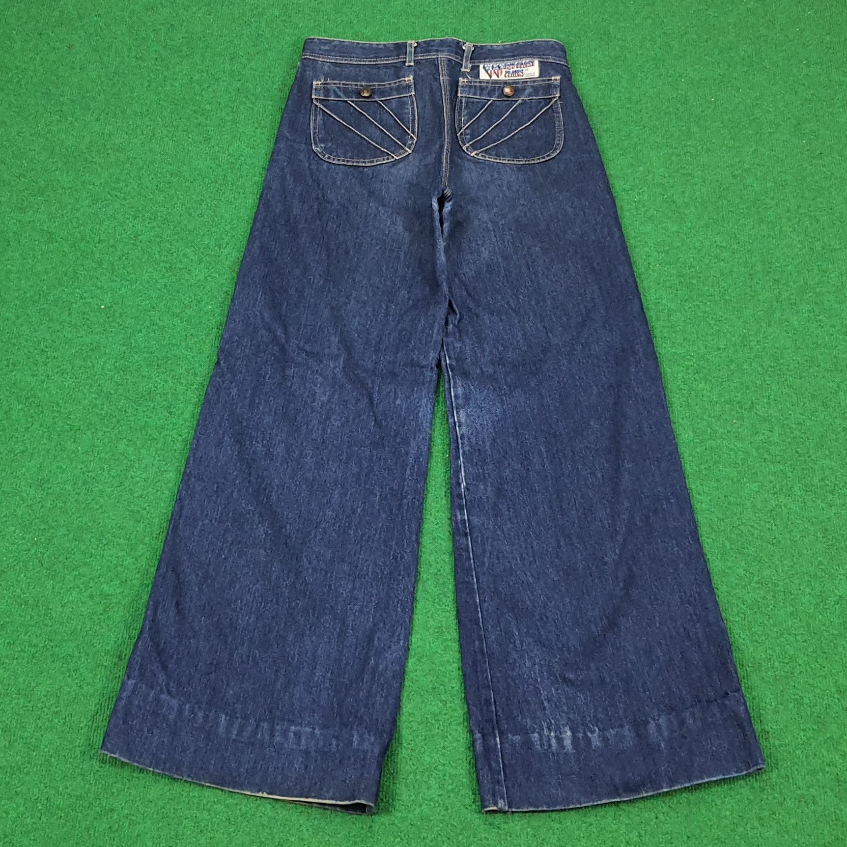 Other Vintage West-Coast Baggy Denim Jeans Size US 29 - 1 Thumbnail
