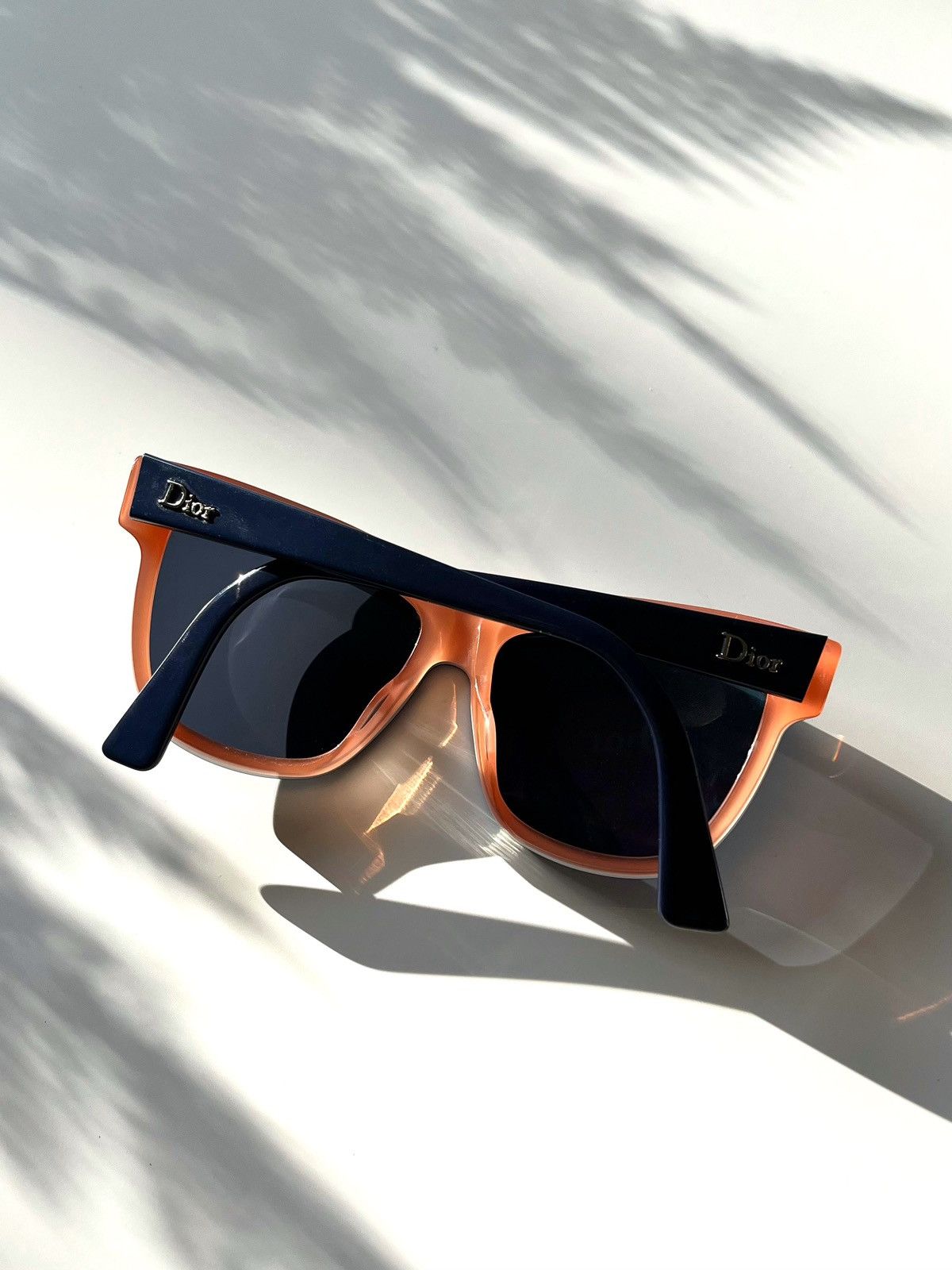 Dior ★0% TAX★ Y2K DIOR GRAPHIC OVERSIZED CAT EYE MASK SUNGLASSES★ Size ONE SIZE - 1 Thumbnail