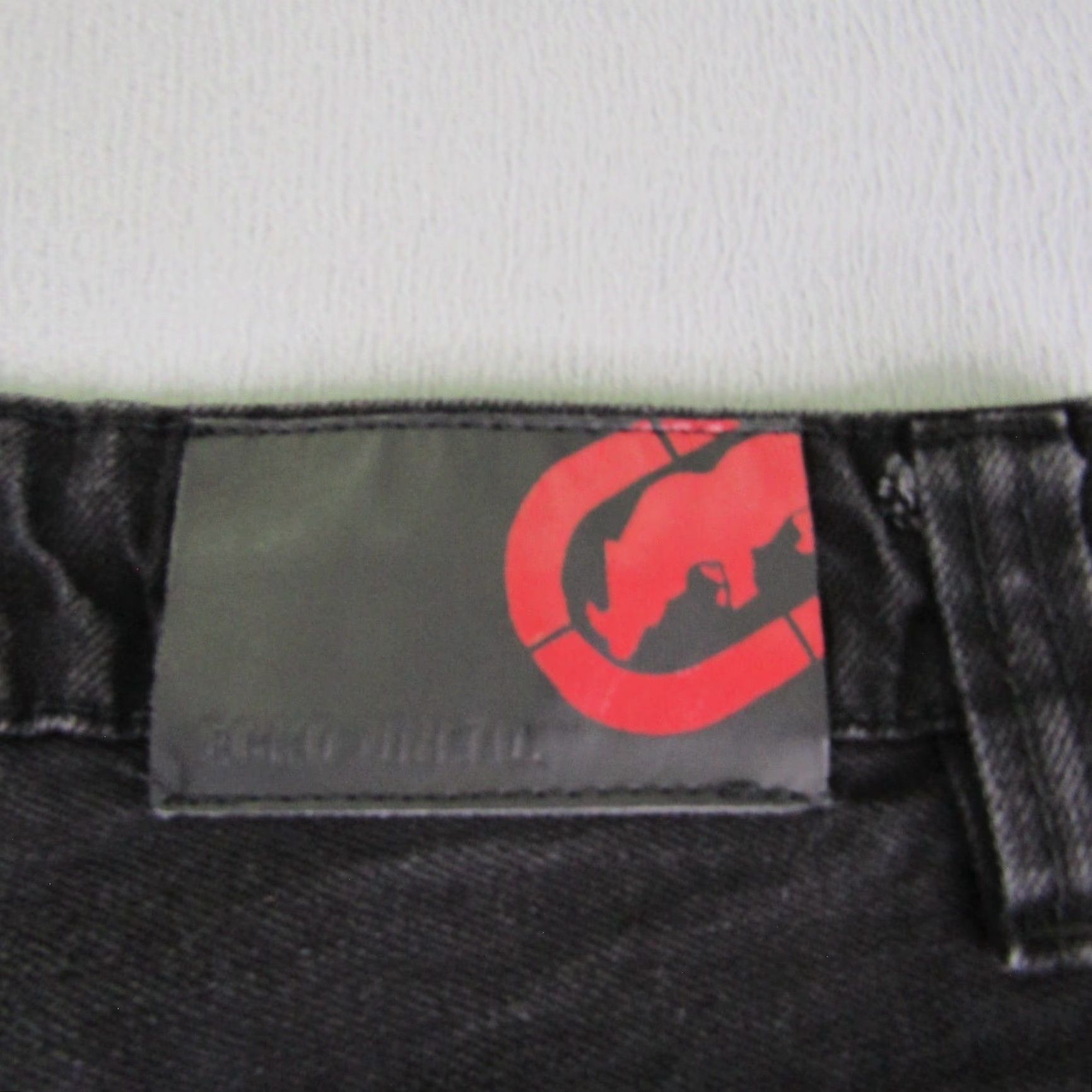 Ecko Unltd. VINTAGE Ecko Unltd Jeans Shorts Mens 36 Black Denim Rhino Logo Relaxed Fit Hip Hop Y2K Size US 38 / EU 54 - 5 Thumbnail