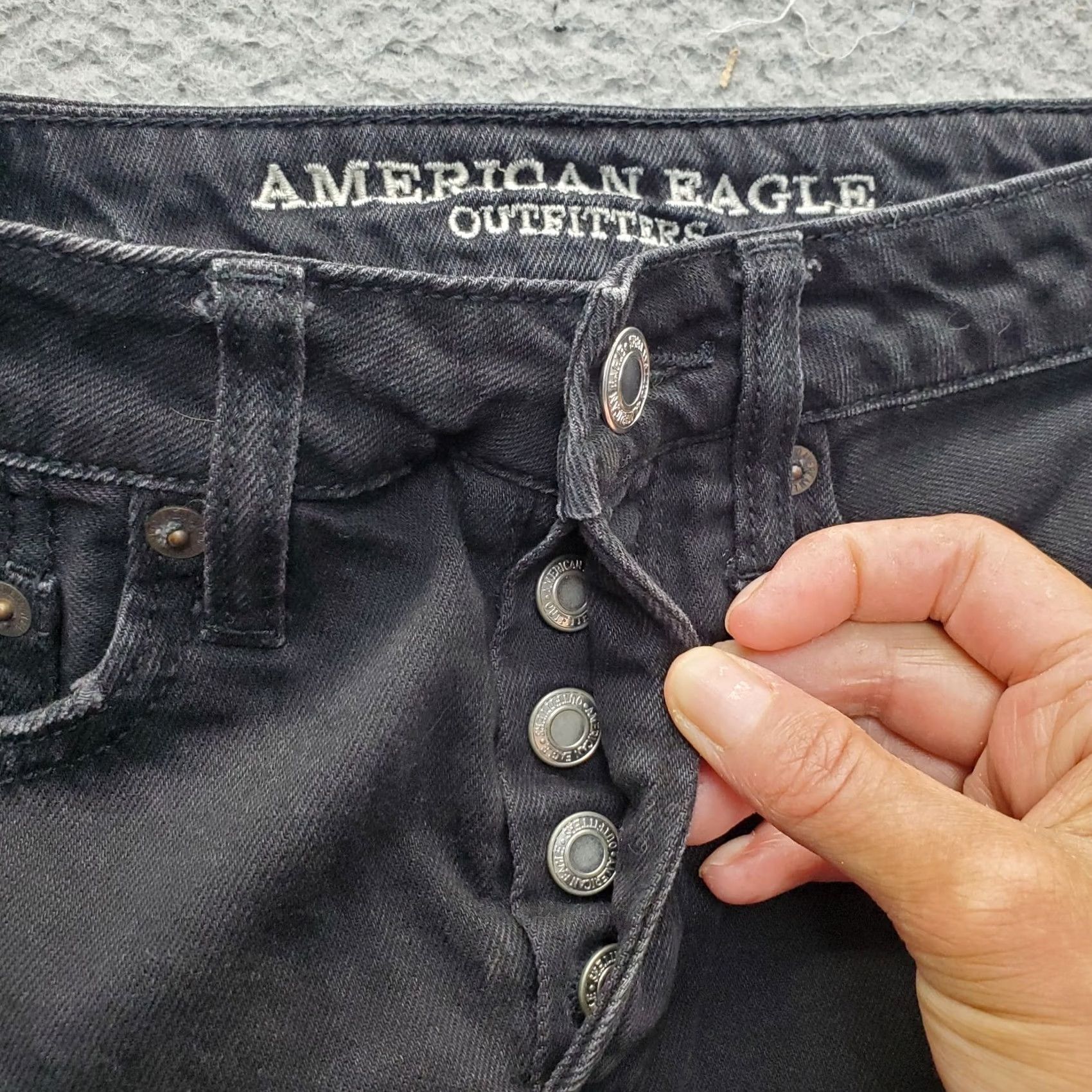 American Eagle Outfitters VINTAGE American Eagle Outfitters A-Line Skirt Womens 00 Black Denim Button Fly Short Skirt Womens Size 00 Black Denim Button Fly Size 24" / US 00 / IT 34 - 6 Thumbnail