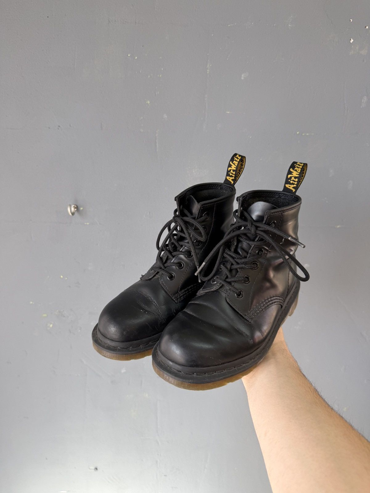 Dr. Martens Dr. Martens Boots Size US 5.5 / EU 38 - 2 Thumbnail