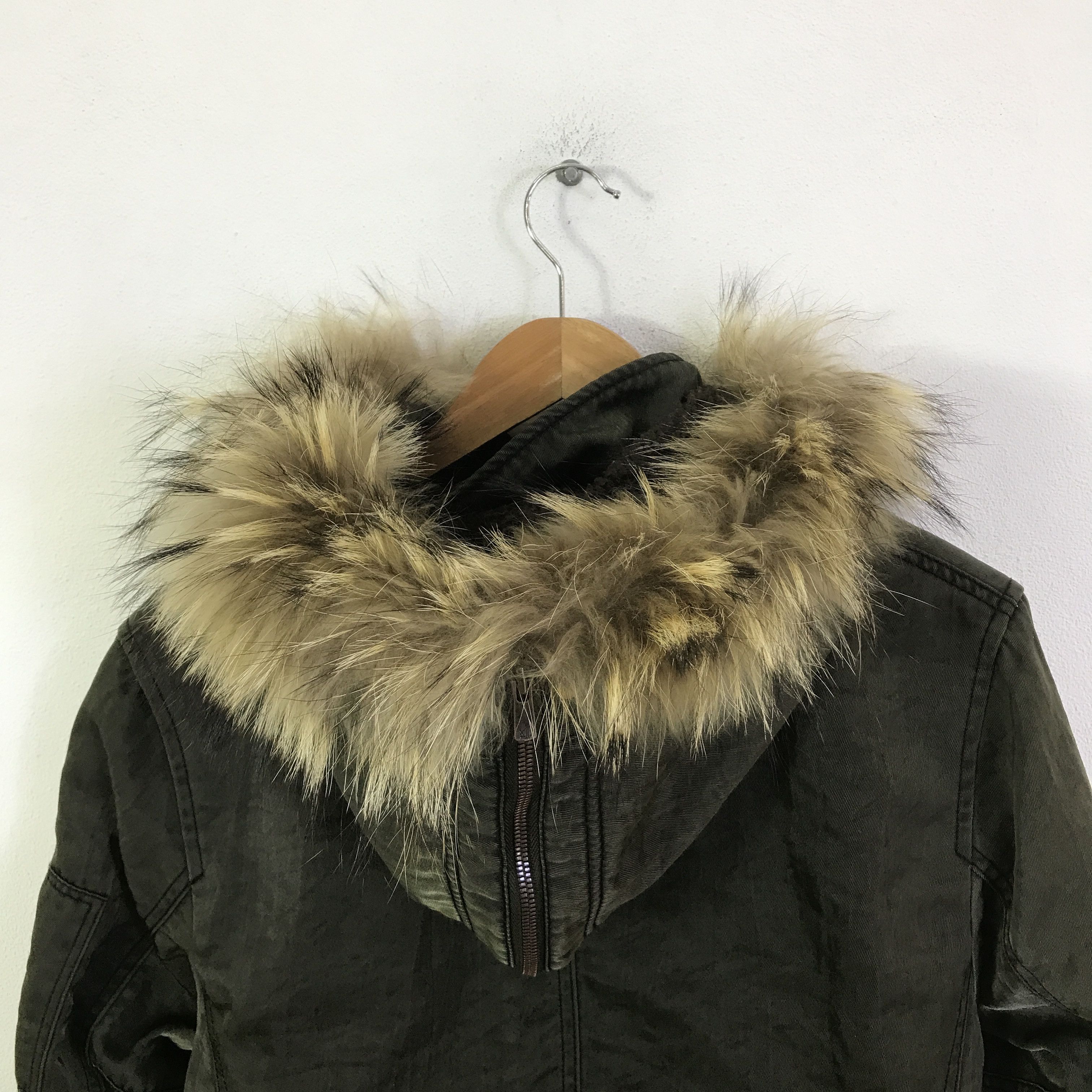 ABAHOUSE Abahouse excelled fur hoodie Bomber jacket K124B14 Size US M / EU 48-50 / 2 - 4 Thumbnail