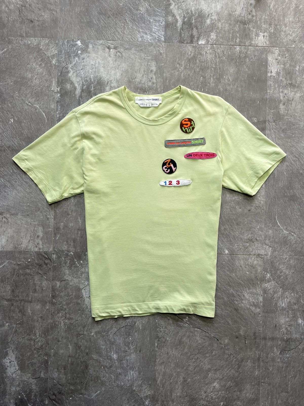 Comme des Garcons SHIRT Vintage Comme Des Garcons CDG Shirt Big Logo T Shirt Tee Y2k Size US S / EU 44-46 / 1 - 1 Thumbnail