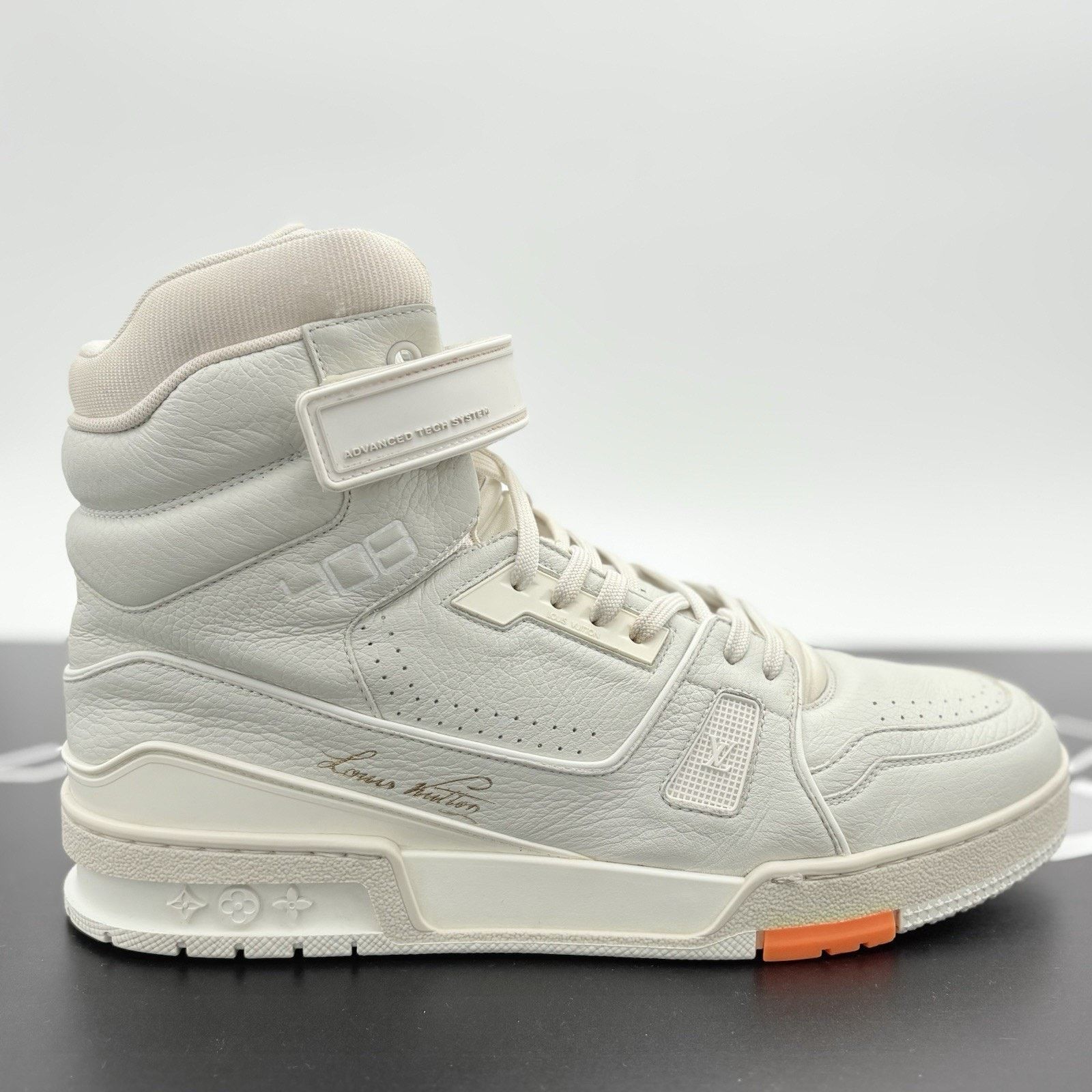Louis Vuitton Louis Vuitton Trainer High Top ' Grey ' | GREAT COND! Size US 11 / EU 44 - 2 Thumbnail