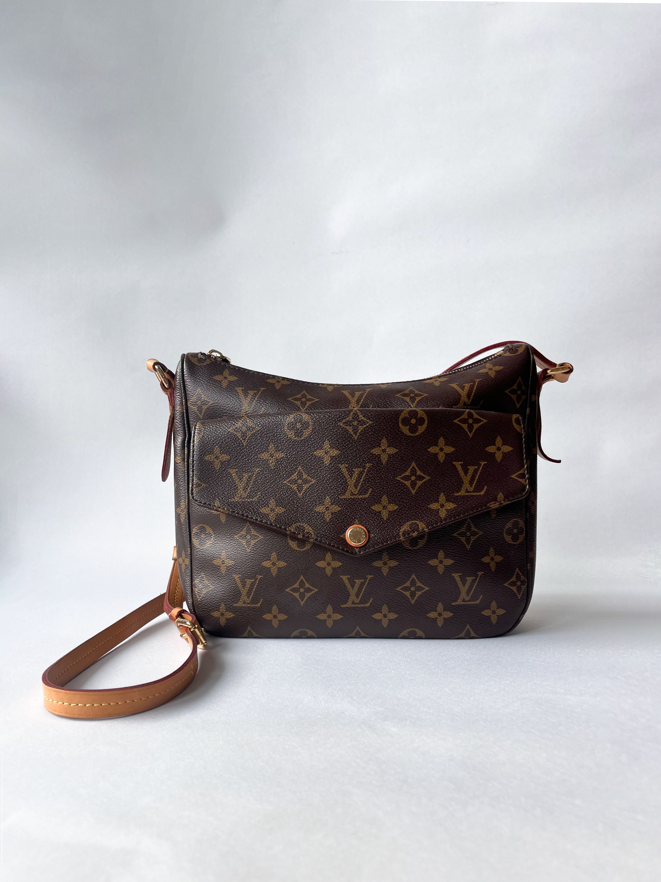 Louis Vuitton Louis Vuitton Mabillon Shoulder Bag Monogram Canvas Brown Size ONE SIZE - 1 Thumbnail