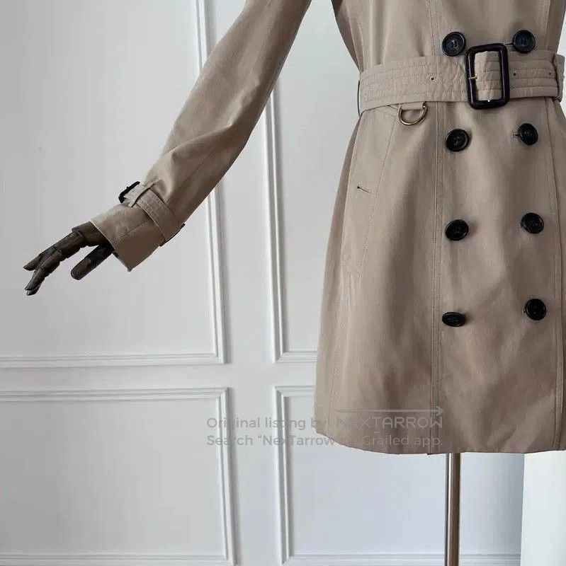 Burberry Burberry Women's Khaki Trench Coat. Size L / US 10 / IT 46 - 3 Thumbnail