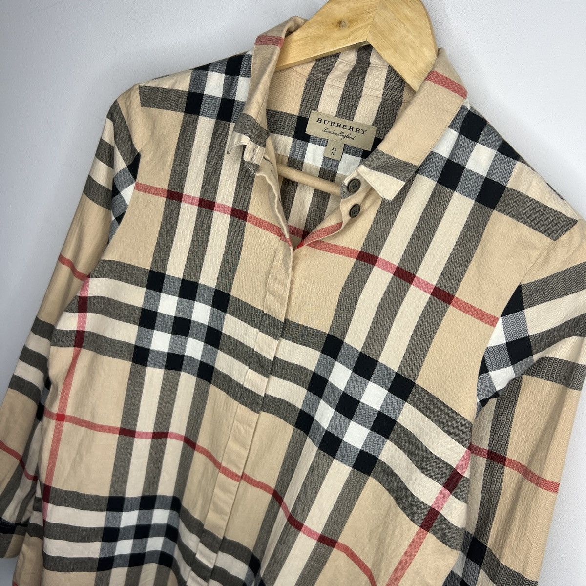 Burberry Burberry Nova Check Shirt Button Up Beige Size US XS / EU 42 / 0 - 6 Thumbnail