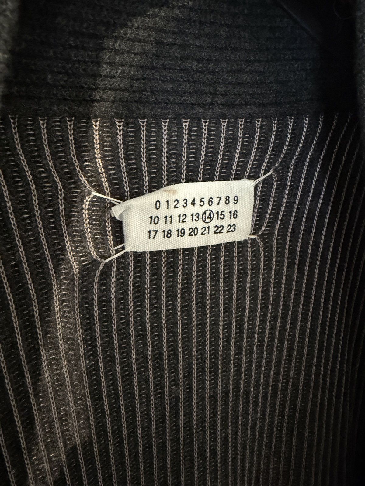 Maison Margiela Maison Margiela Knit Cardigan Size US L / EU 52-54 / 3 - 7 Thumbnail